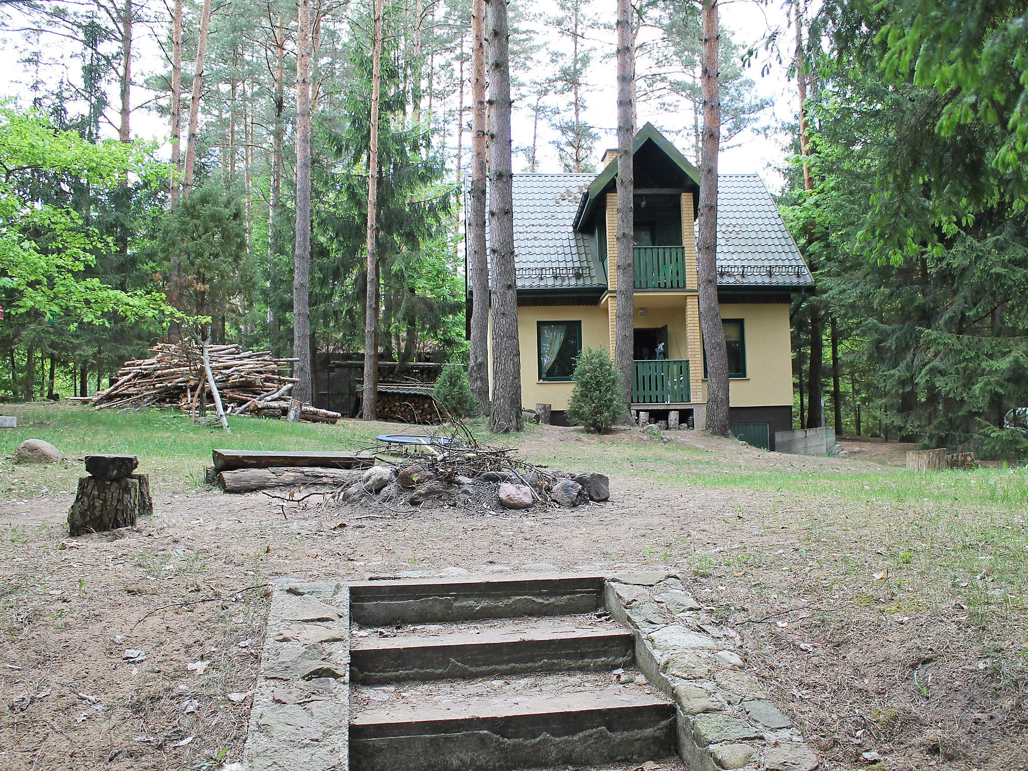 Foto 20 - Haus mit 2 Schlafzimmern in Augustów mit garten