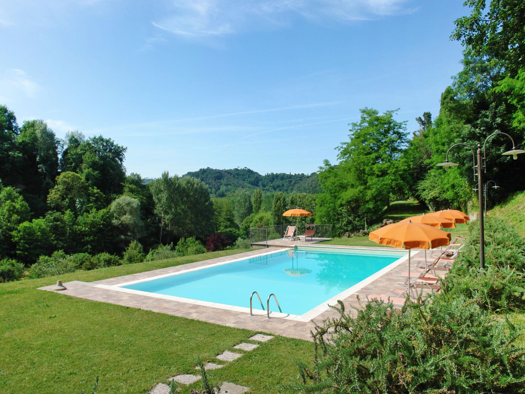 Photo 22 - 5 bedroom House in Montopoli in Val d'Arno with private pool and garden