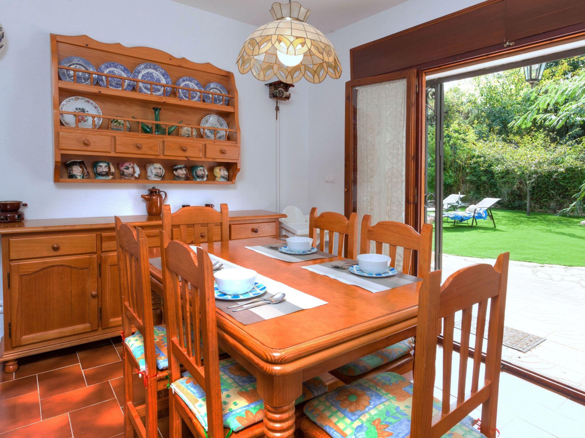 Photo 8 - 4 bedroom House in Vidreres with private pool and garden