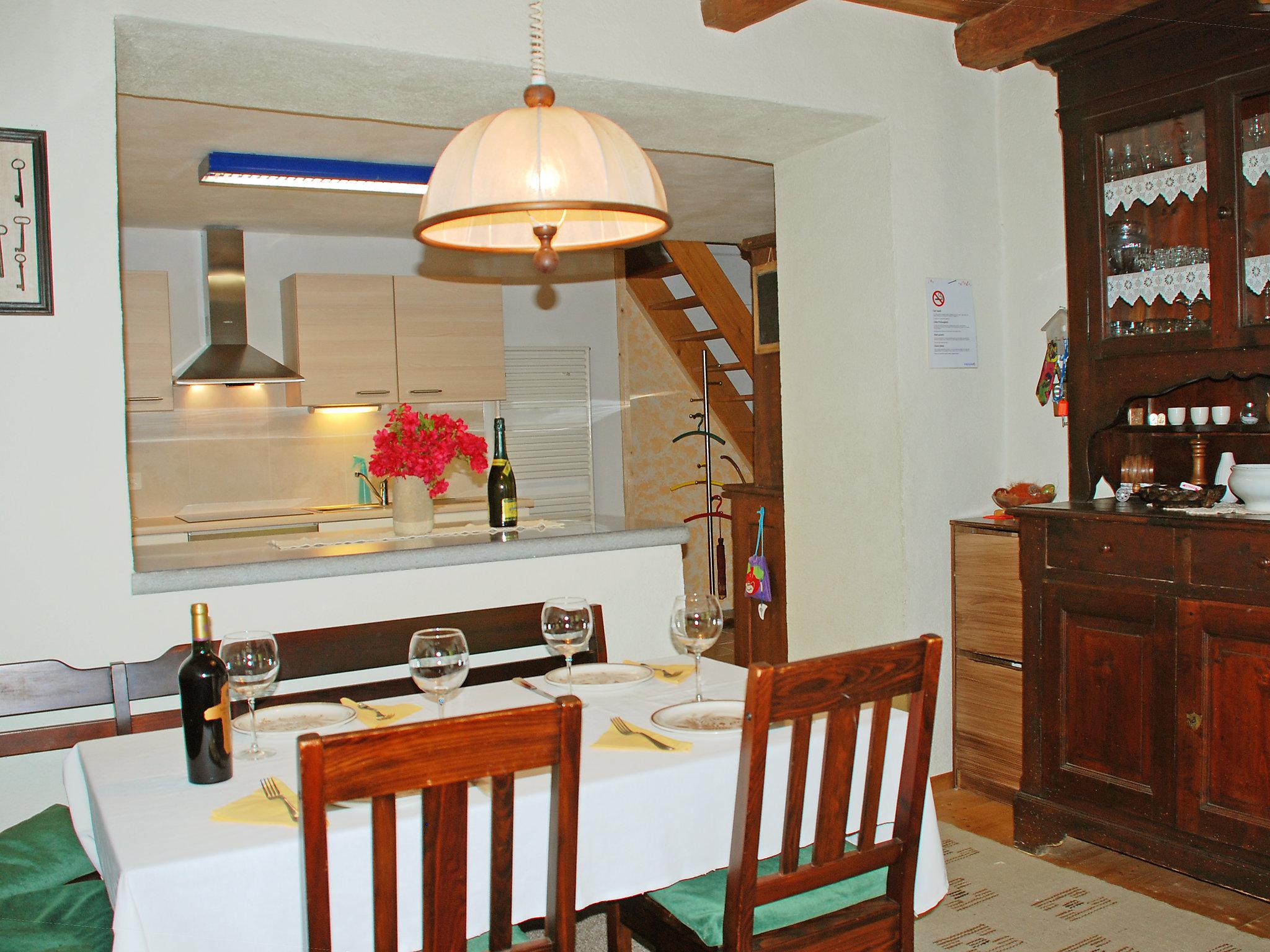 Photo 11 - 3 bedroom Apartment in Onsernone with garden and terrace