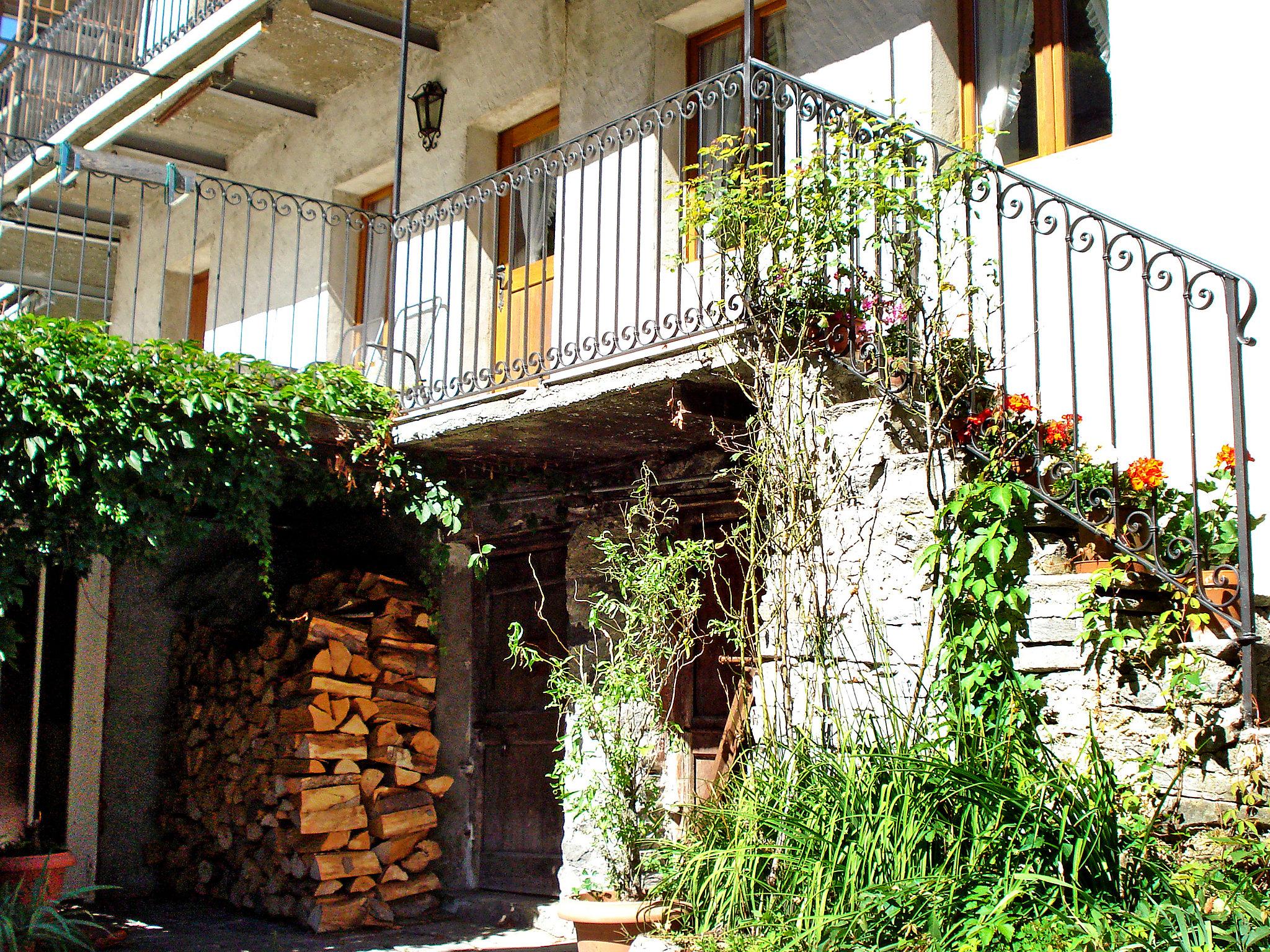 Photo 2 - Appartement de 3 chambres à Onsernone avec jardin et terrasse