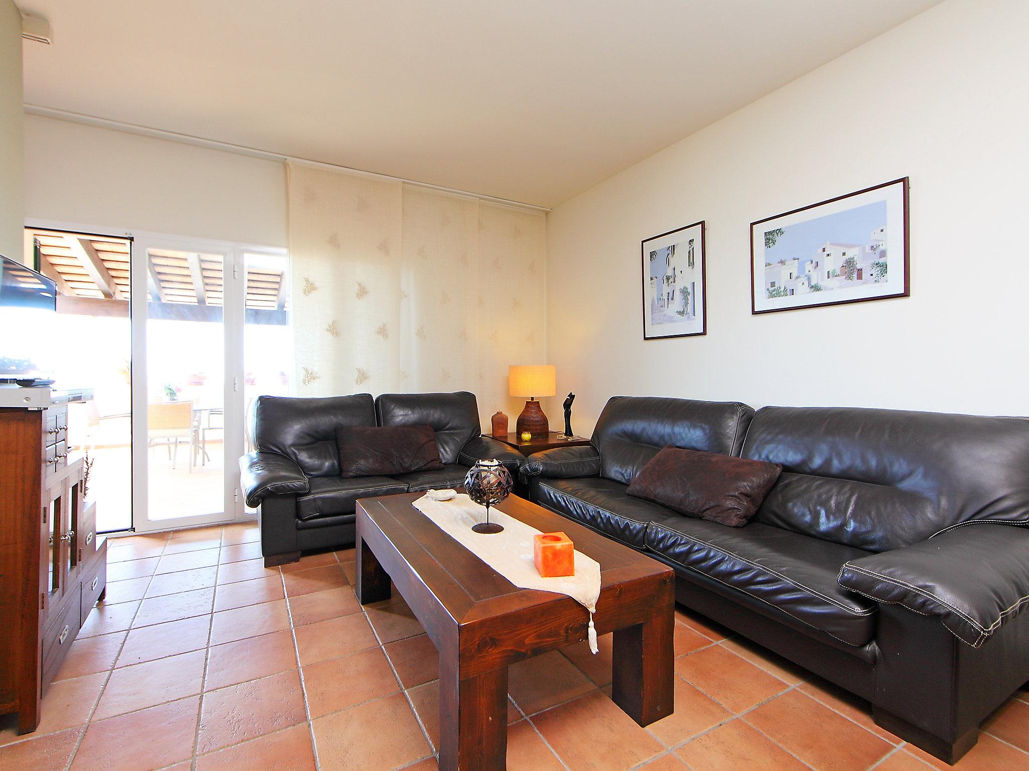 Photo 3 - 3 bedroom House in Tossa de Mar with swimming pool and sea view