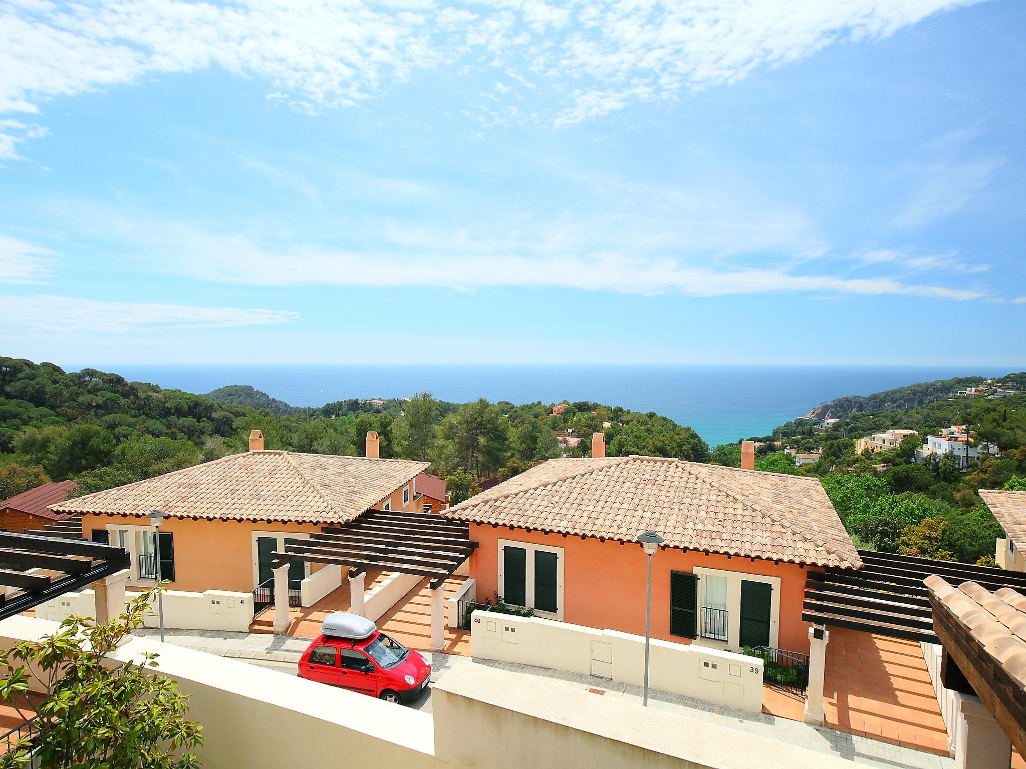 Foto 15 - Casa de 3 habitaciones en Tossa de Mar con piscina y vistas al mar