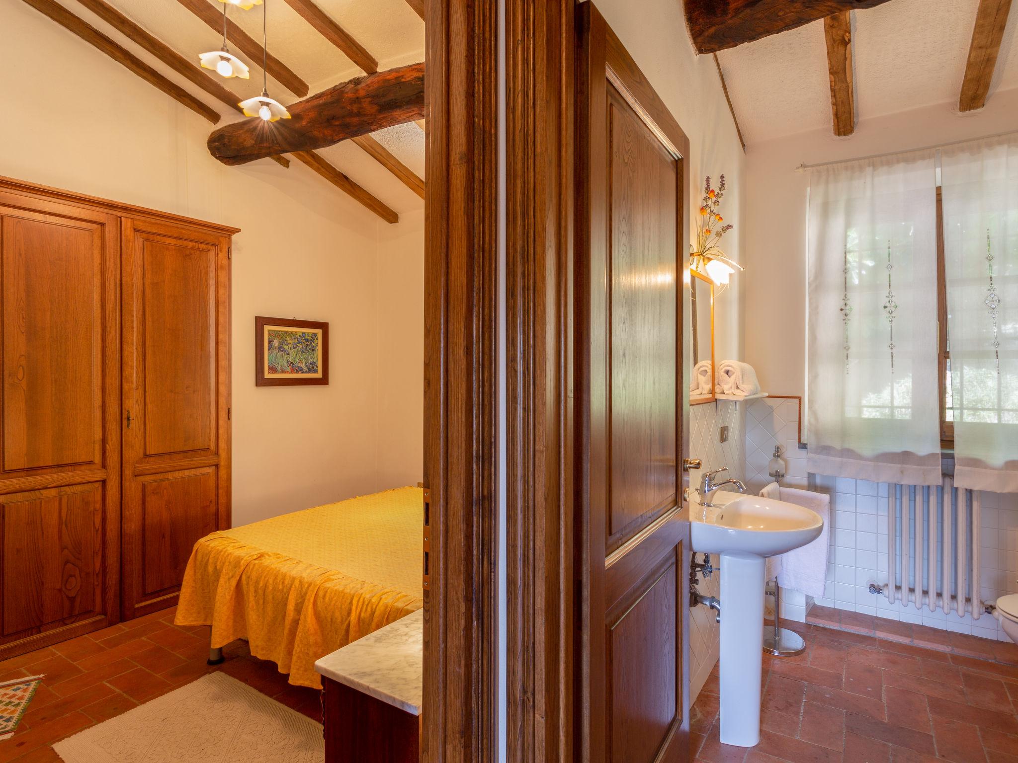 Foto 9 - Apartamento de 2 quartos em Lucca com piscina e jardim