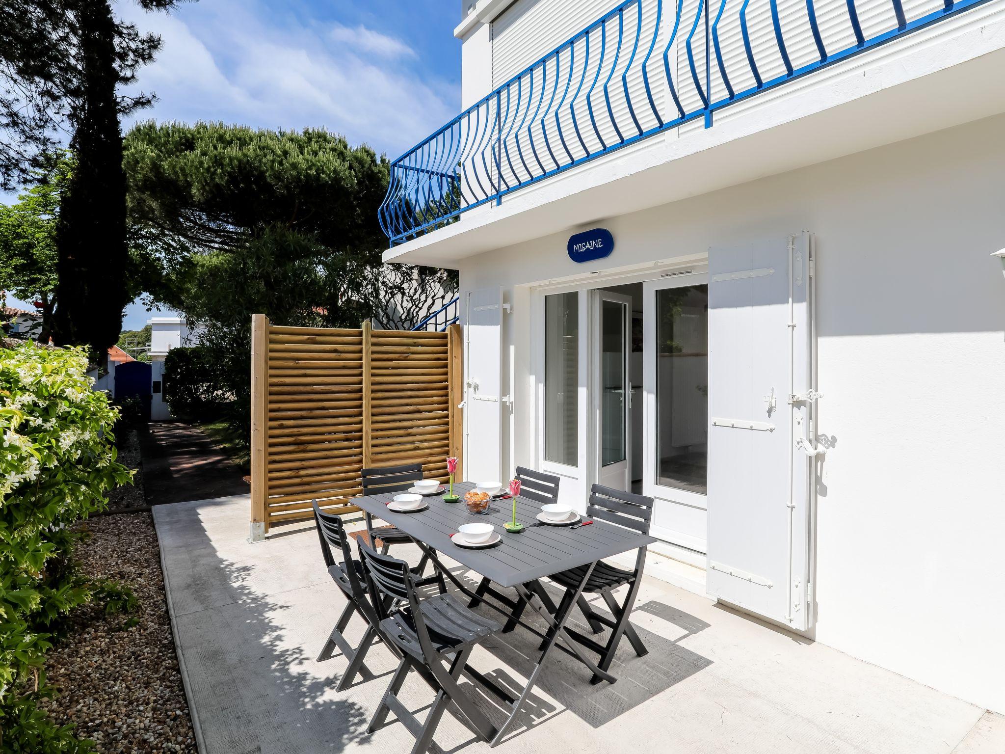 Foto 1 - Apartamento de 1 quarto em Saint-Palais-sur-Mer com jardim e terraço