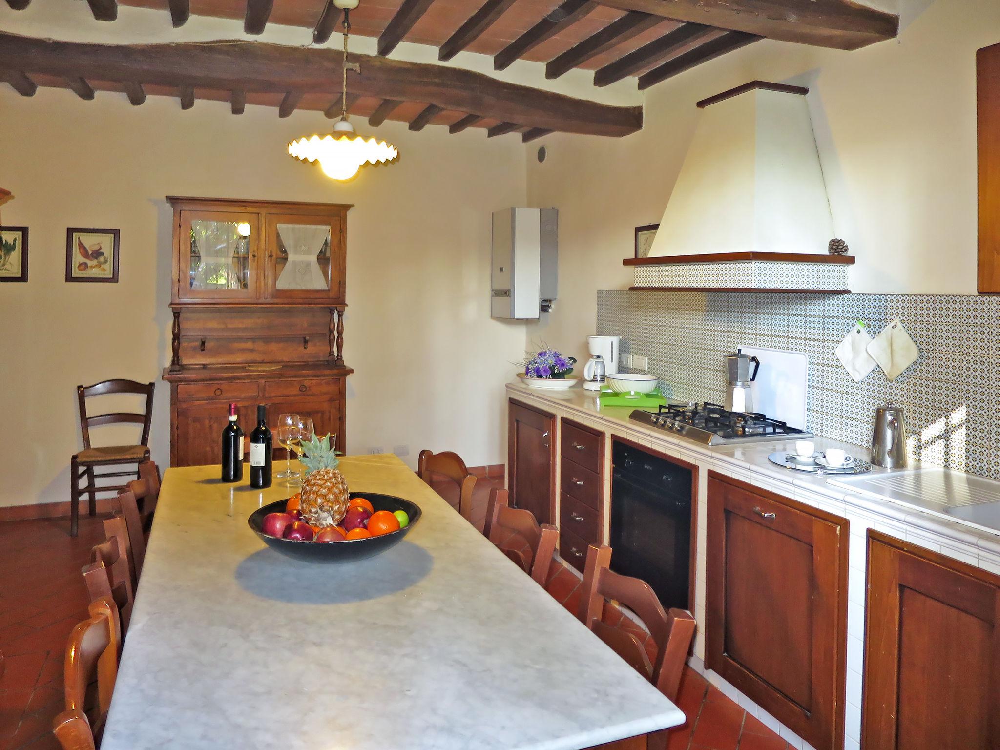 Photo 9 - 4 bedroom House in Barberino Tavarnelle with swimming pool and garden