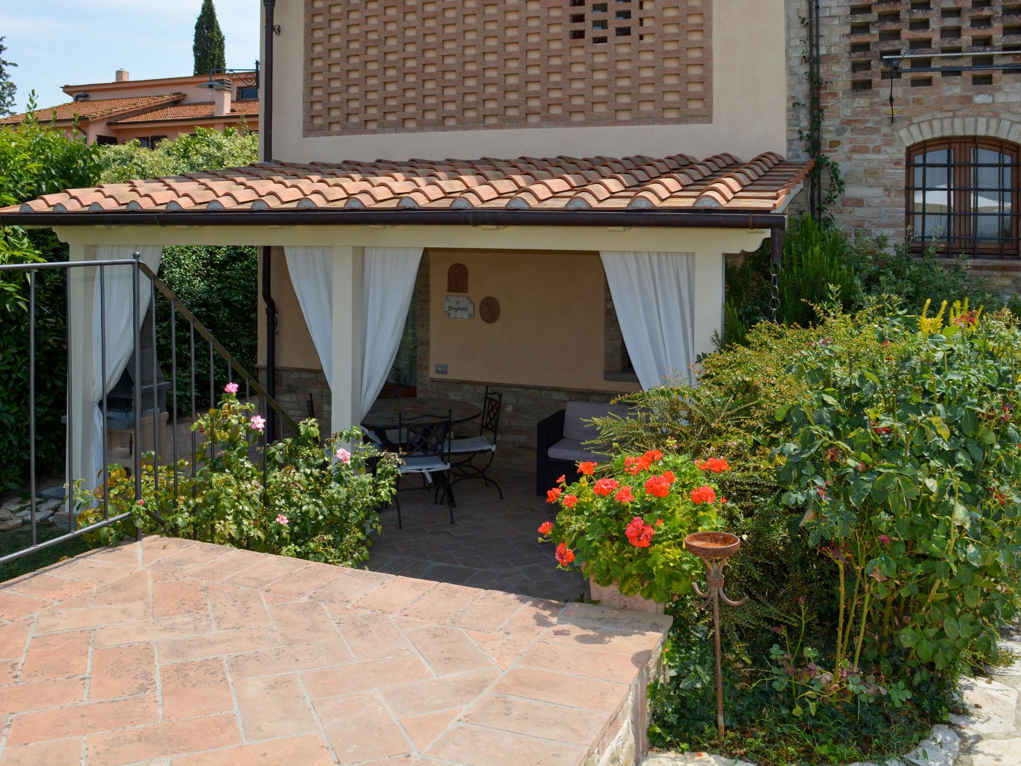 Photo 23 - 2 bedroom House in Castelfiorentino with swimming pool and garden