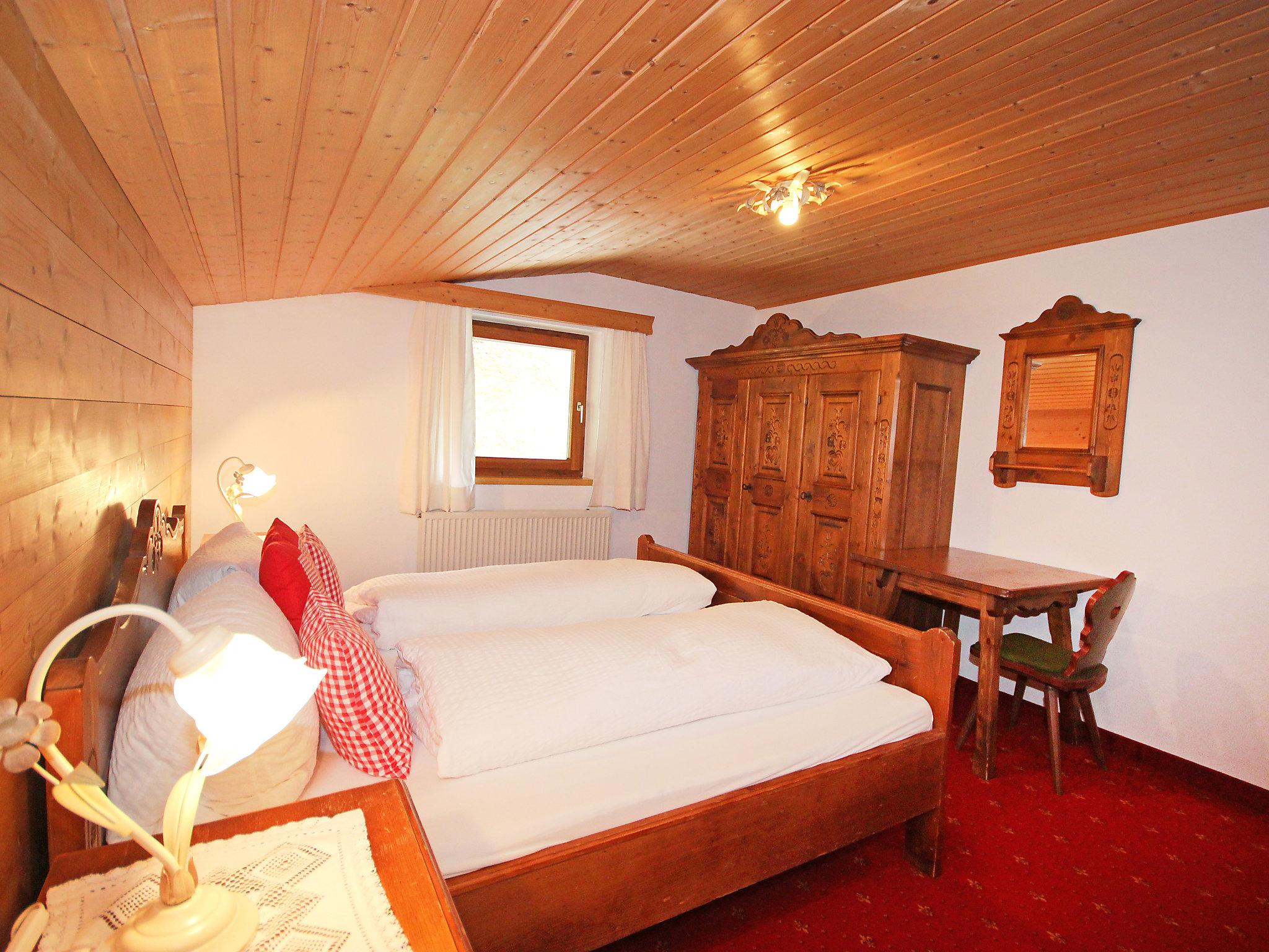 Foto 21 - Apartment mit 3 Schlafzimmern in Hart im Zillertal mit terrasse und blick auf die berge