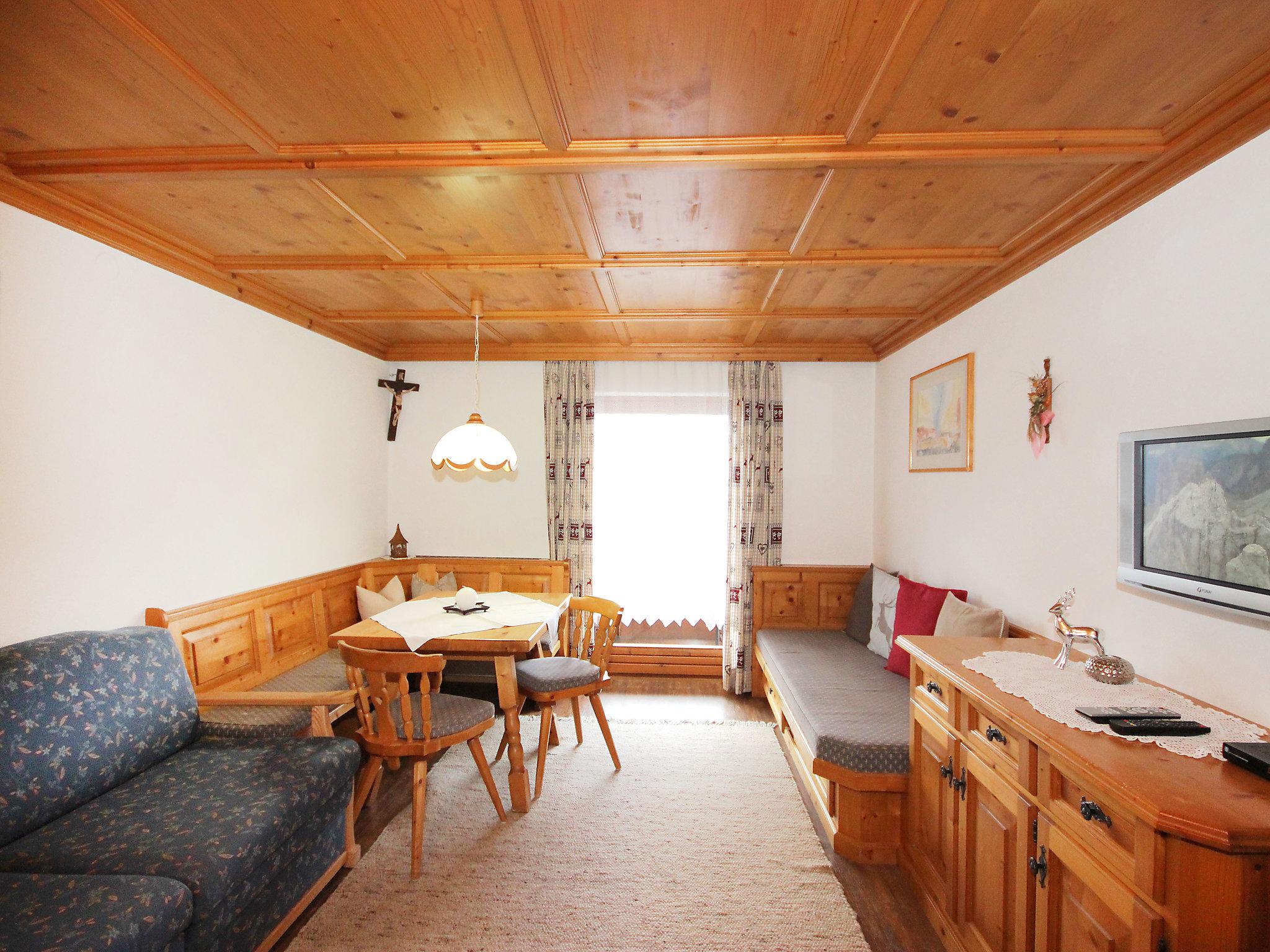 Photo 11 - 3 bedroom Apartment in Hart im Zillertal with terrace and mountain view