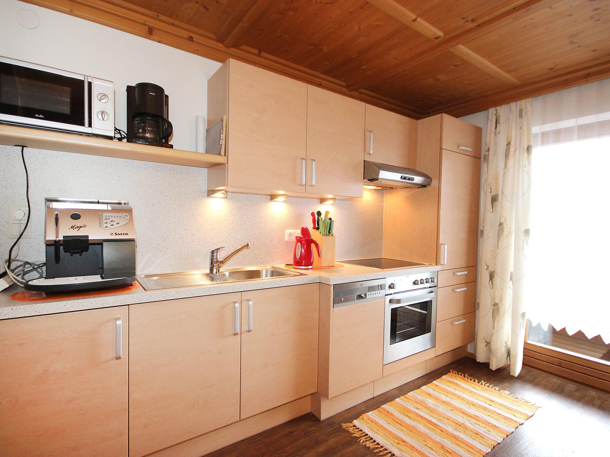 Photo 15 - 3 bedroom Apartment in Hart im Zillertal with terrace and mountain view