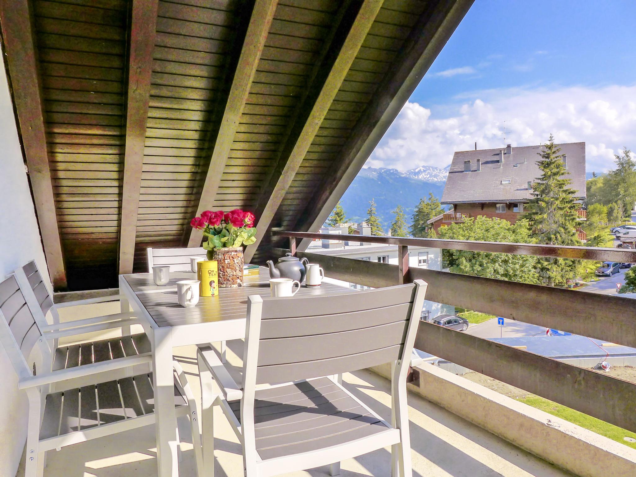 Photo 21 - 2 bedroom Apartment in Crans-Montana with mountain view