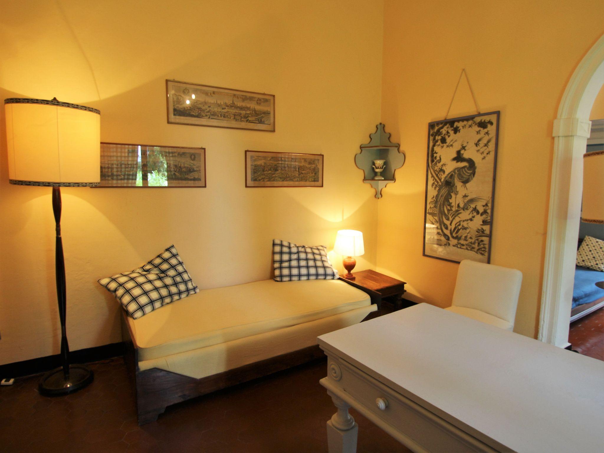 Photo 2 - 1 bedroom Apartment in Albisola Superiore with garden