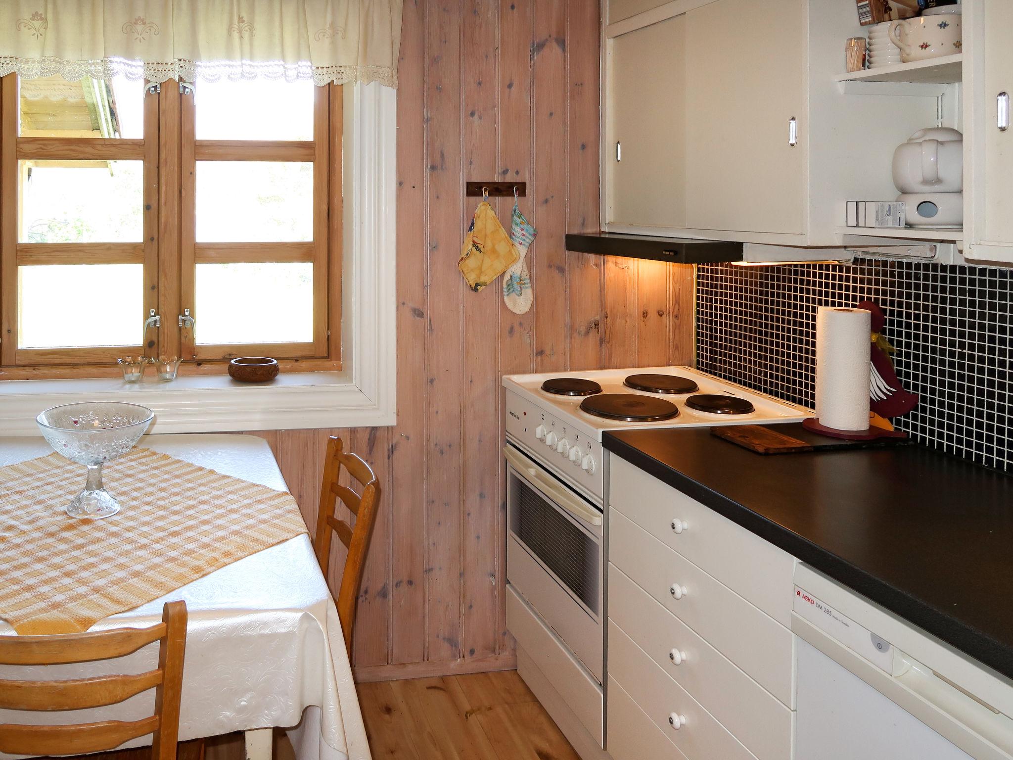 Foto 6 - Casa de 2 habitaciones en Eikefjord con jardín