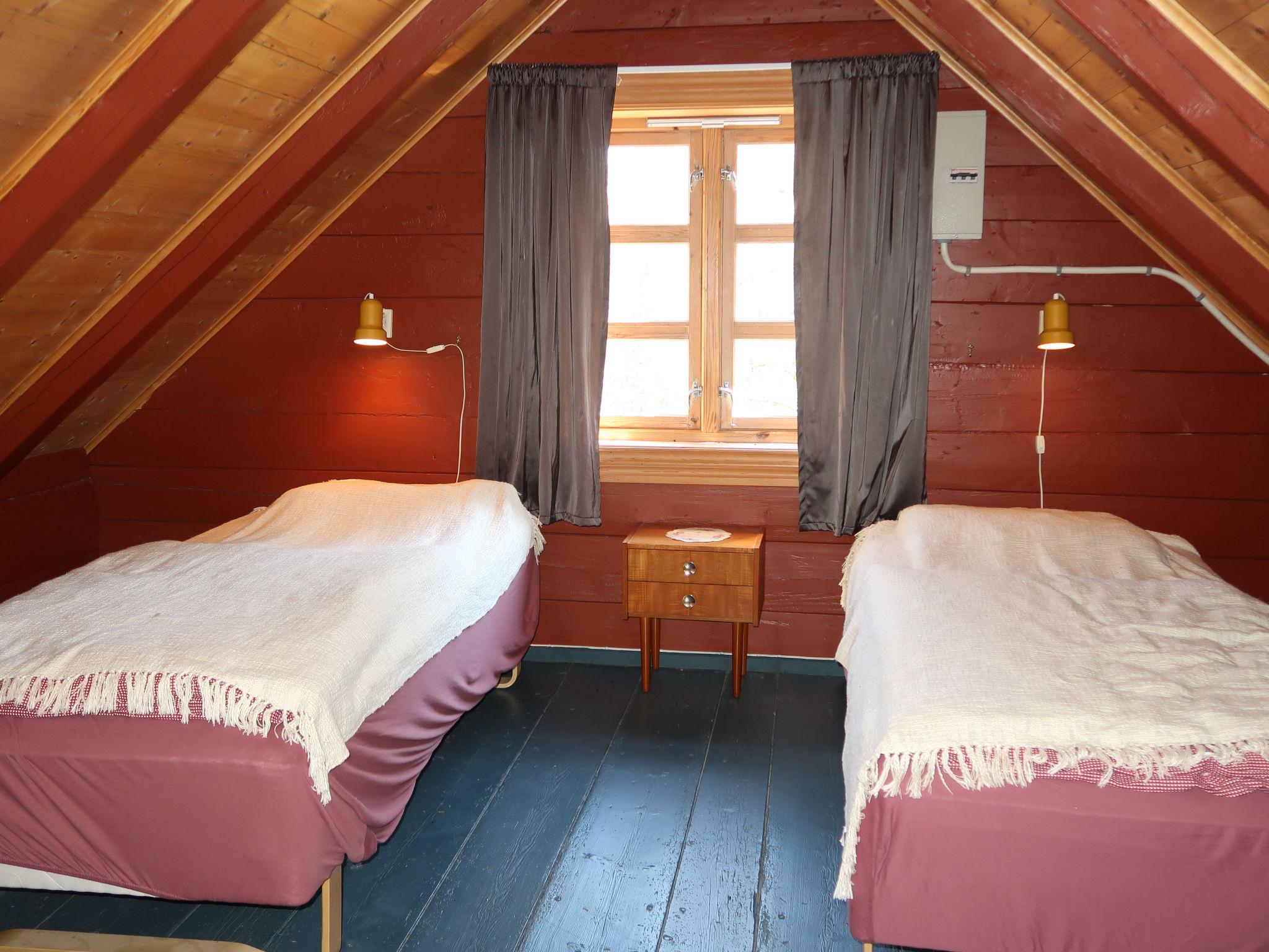 Foto 4 - Casa de 2 quartos em Eikefjord com jardim