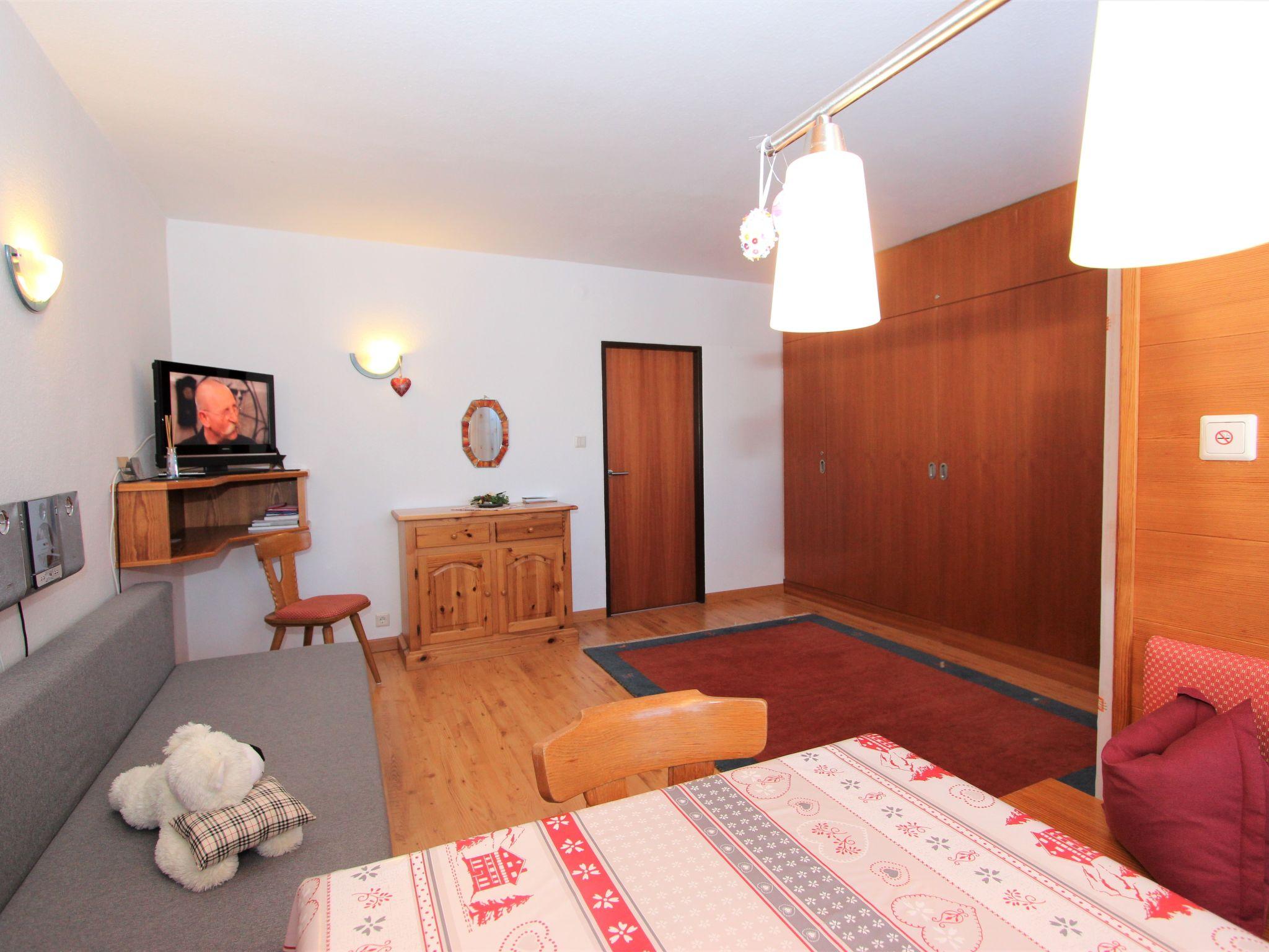 Foto 12 - Apartamento em Seefeld in Tirol com piscina e vista para a montanha