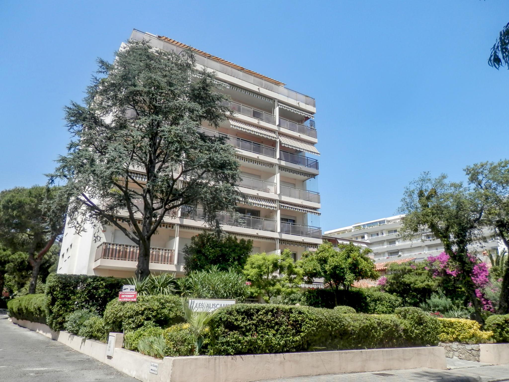 Foto 6 - Apartamento de 1 habitación en Cannes con terraza y vistas al mar