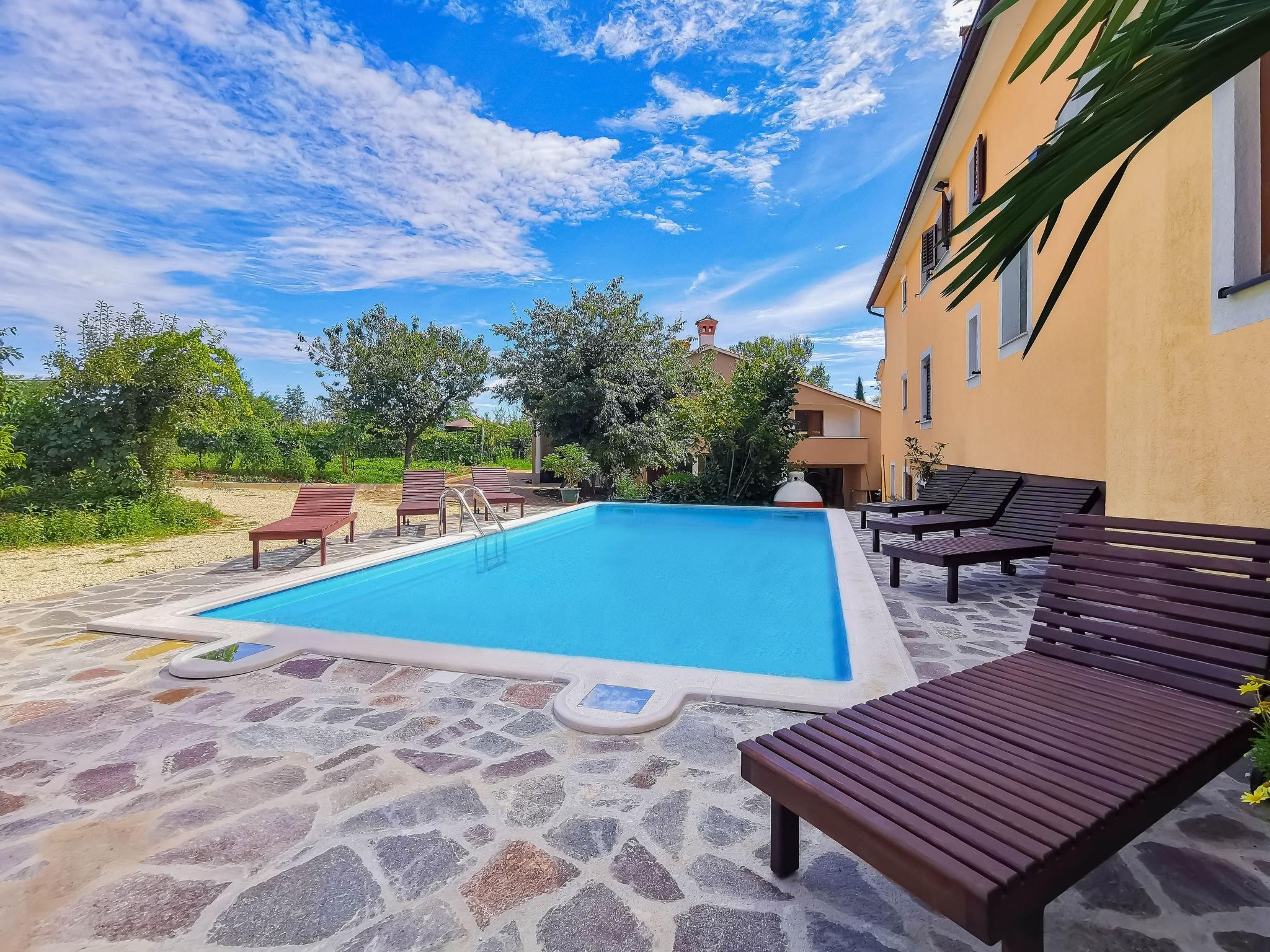 Photo 1 - 4 bedroom House in Žminj with private pool and sea view