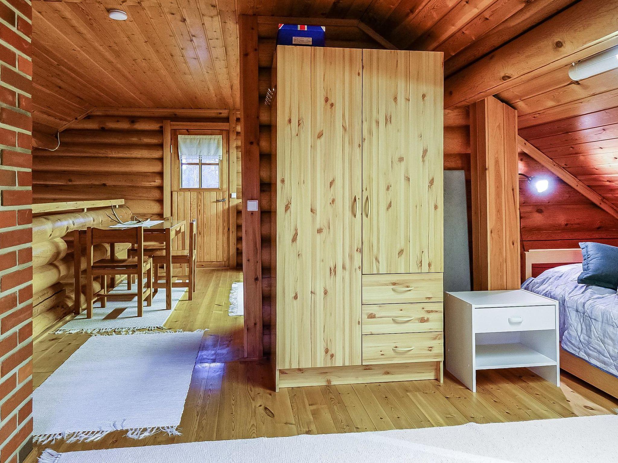 Foto 18 - Haus mit 1 Schlafzimmer in Salla mit sauna und blick auf die berge