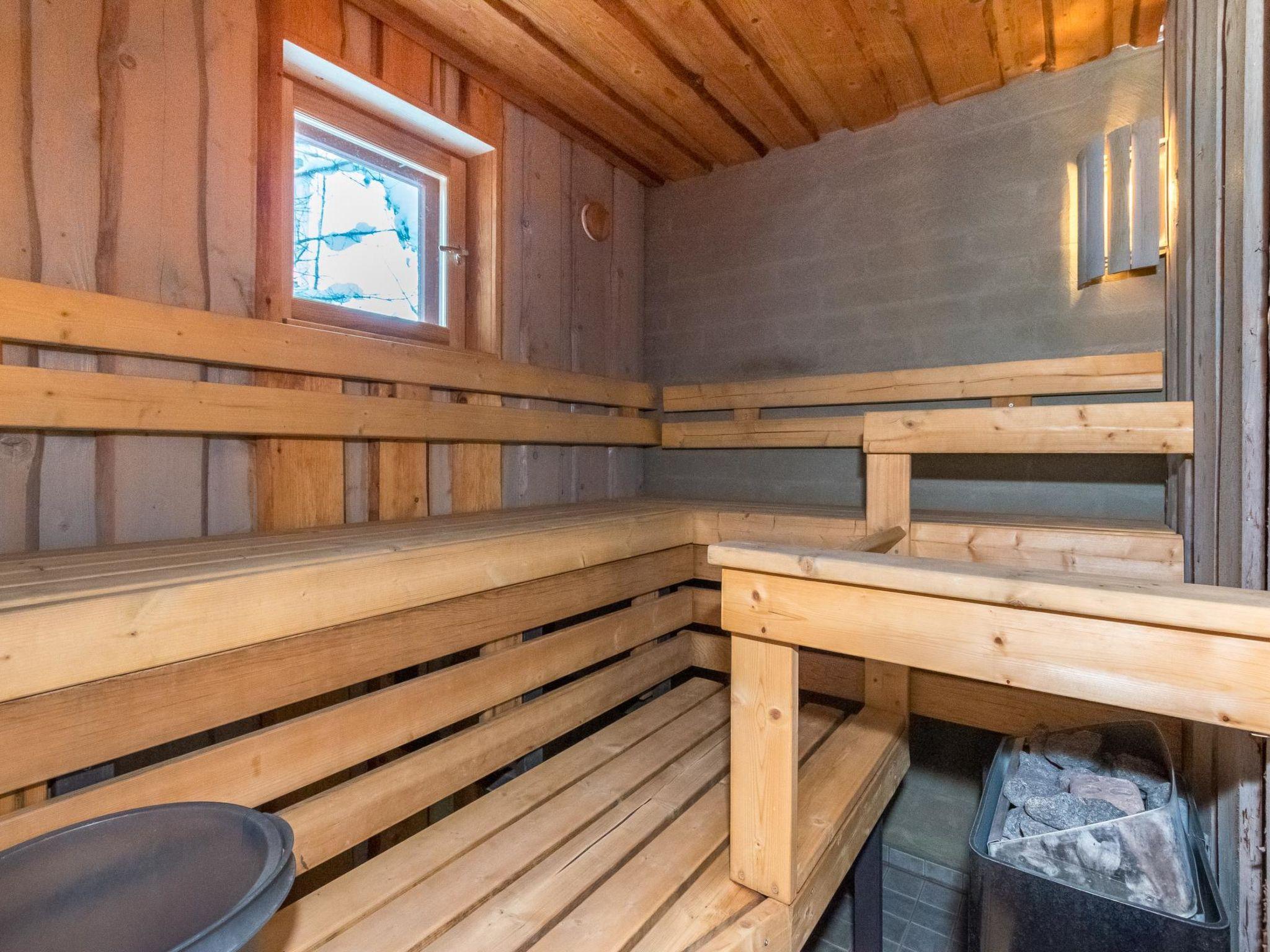 Photo 12 - Maison de 1 chambre à Hyrynsalmi avec sauna