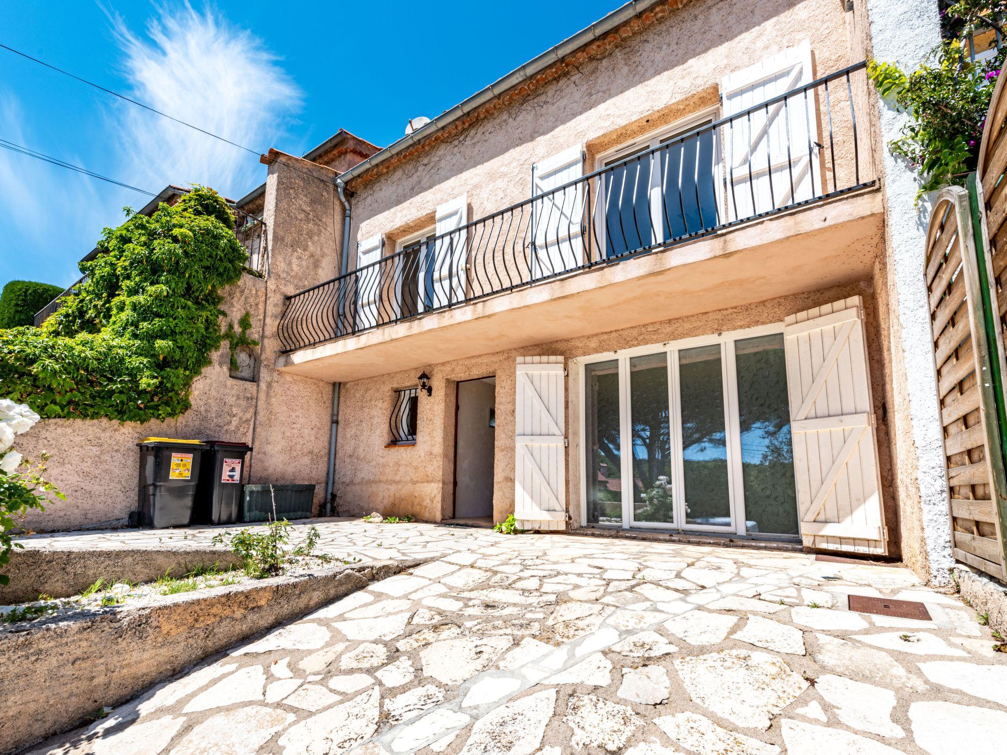 Photo 14 - Appartement de 2 chambres à Gassin avec terrasse et vues à la mer