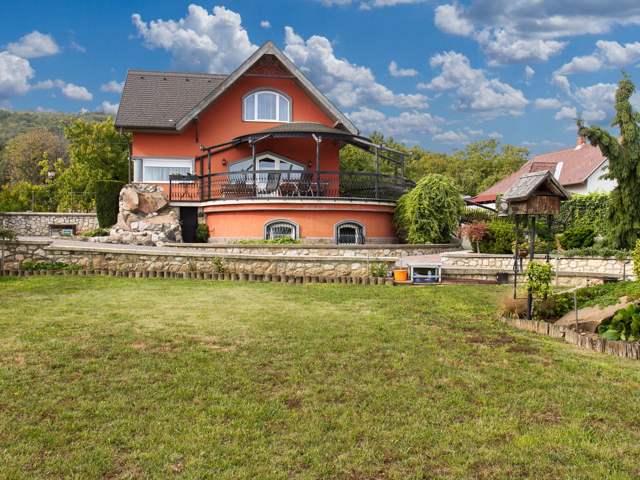 Photo 17 - Appartement de 2 chambres à Balatongyörök avec jardin et terrasse