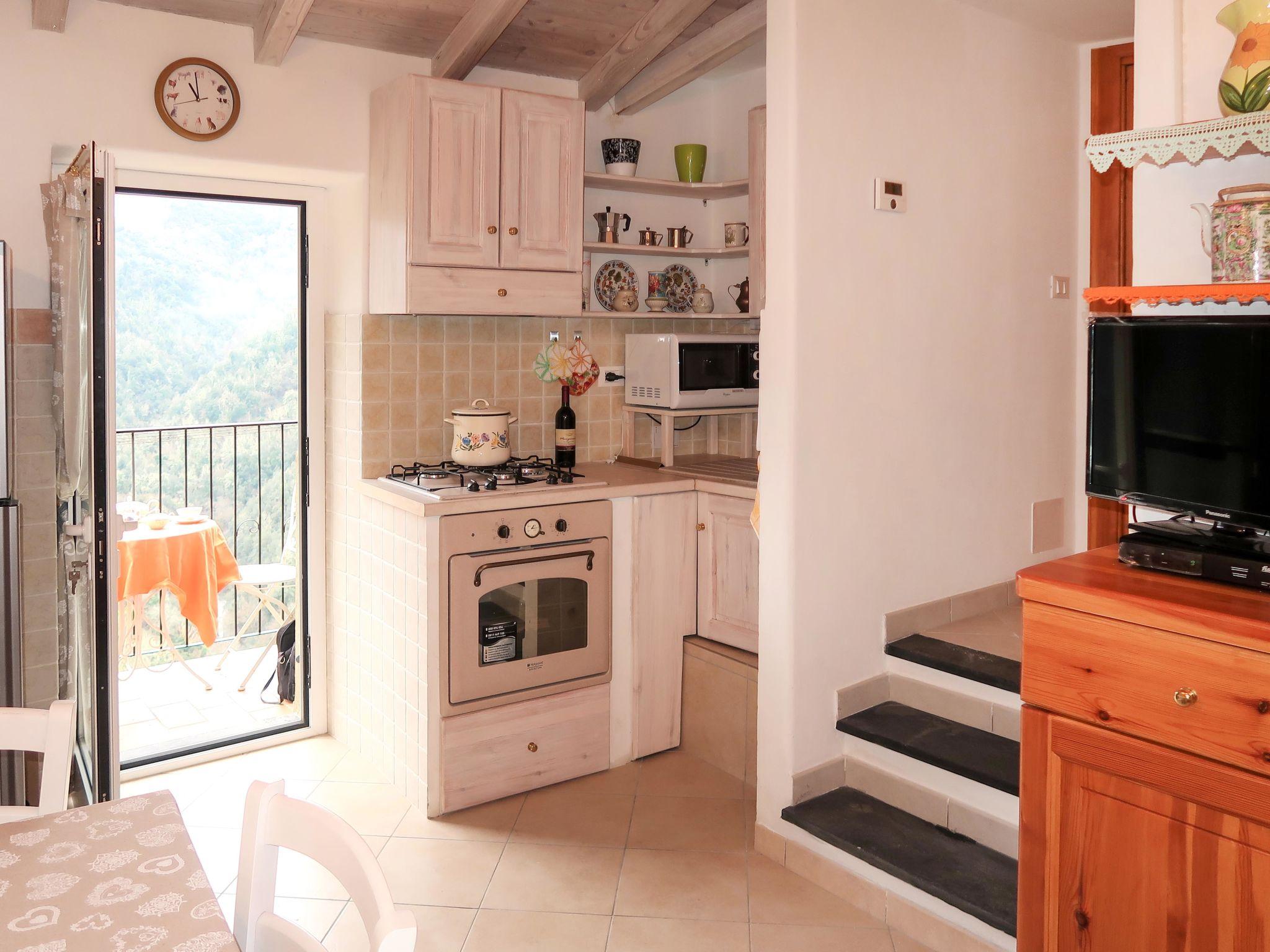 Foto 5 - Haus mit 1 Schlafzimmer in Apricale