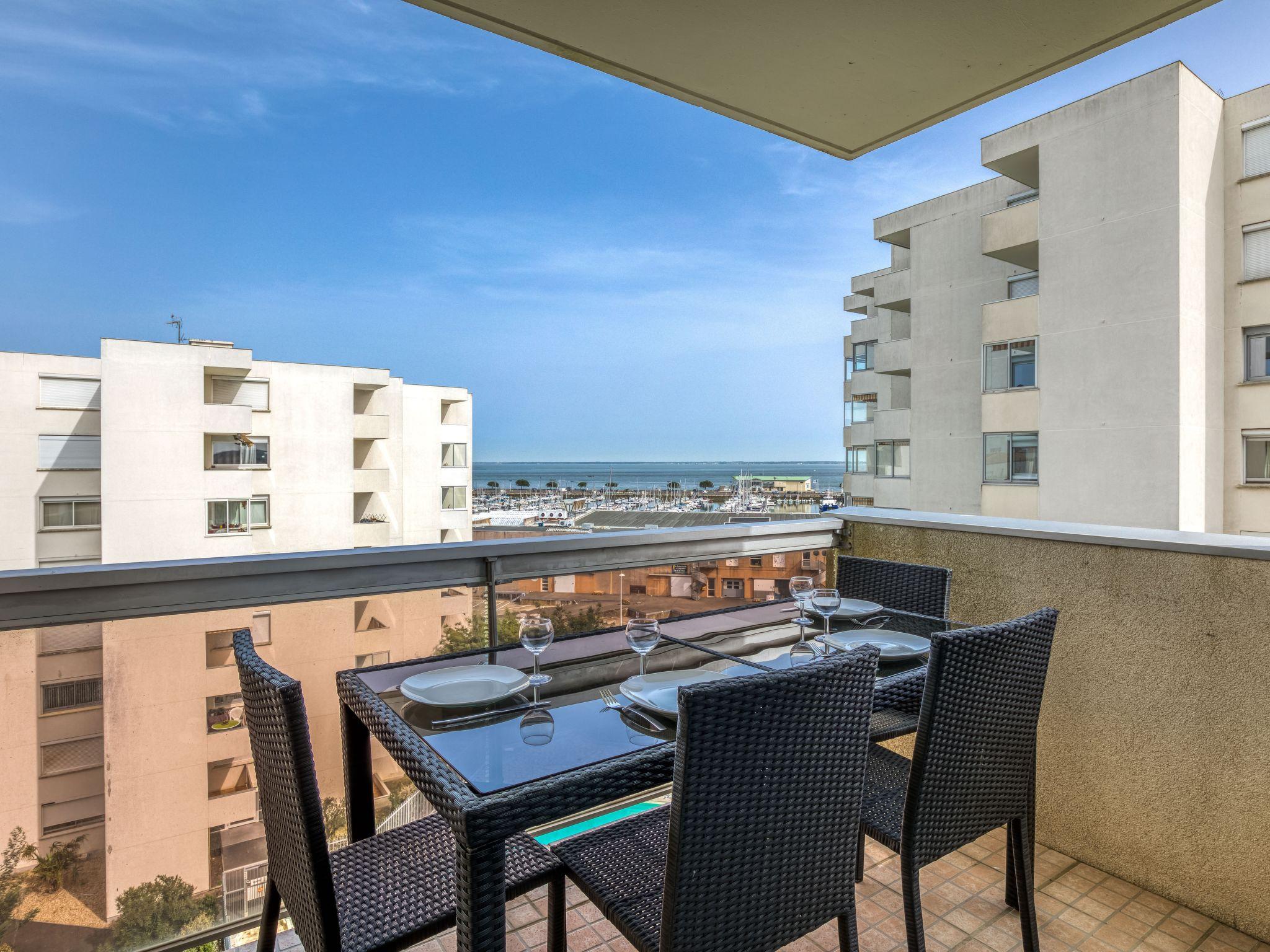 Foto 2 - Apartamento de 2 habitaciones en Arcachon con piscina y vistas al mar