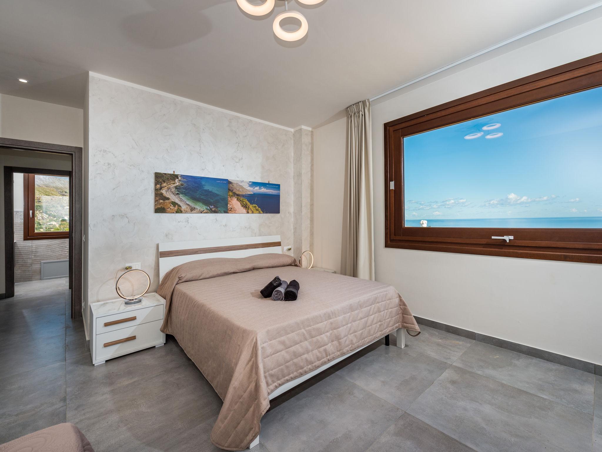 Foto 15 - Casa con 4 camere da letto a Castellammare del Golfo con piscina privata e vista mare