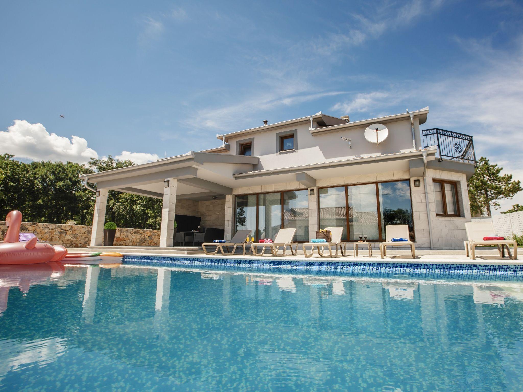 Foto 13 - Casa de 5 habitaciones en Proložac con piscina privada y terraza