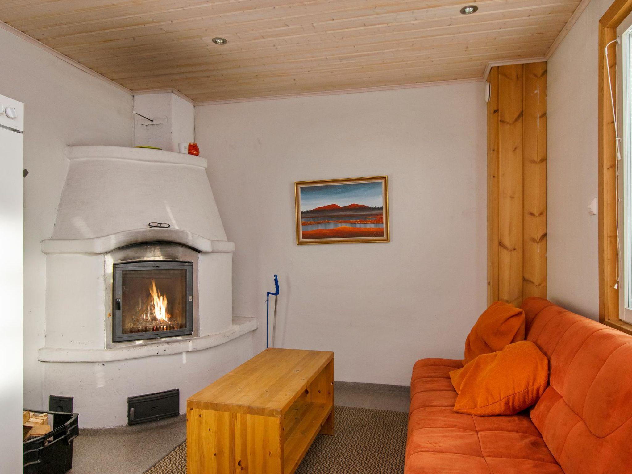 Foto 14 - Casa con 2 camere da letto a Hyrynsalmi con sauna