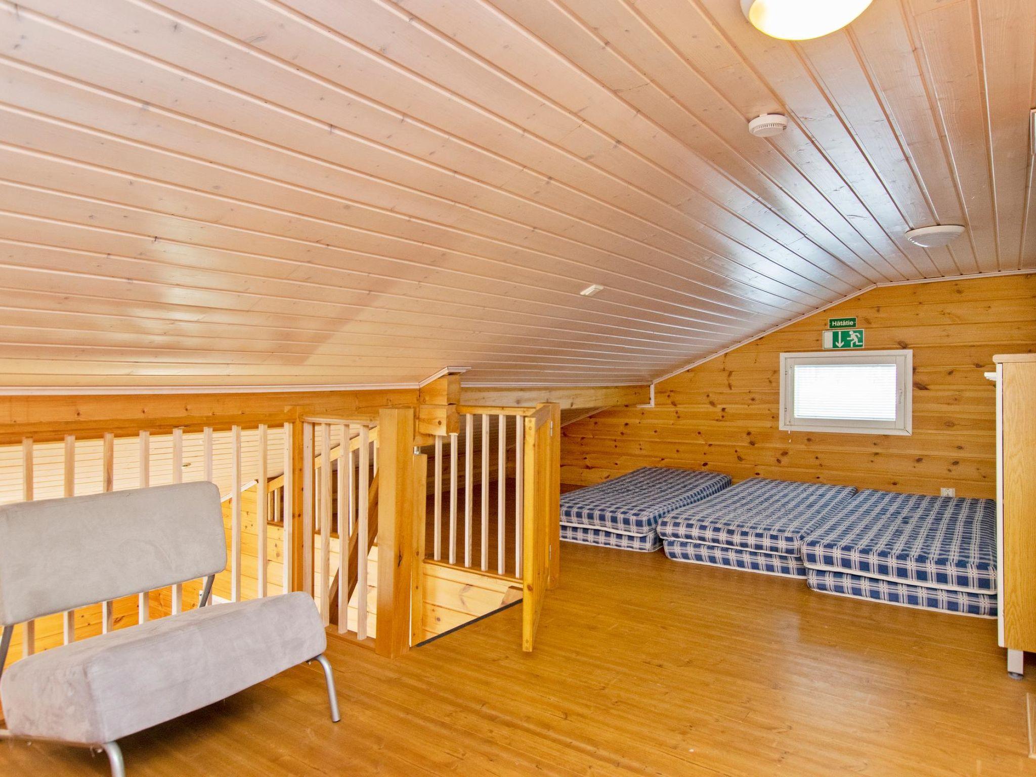 Foto 13 - Casa de 2 quartos em Hyrynsalmi com sauna