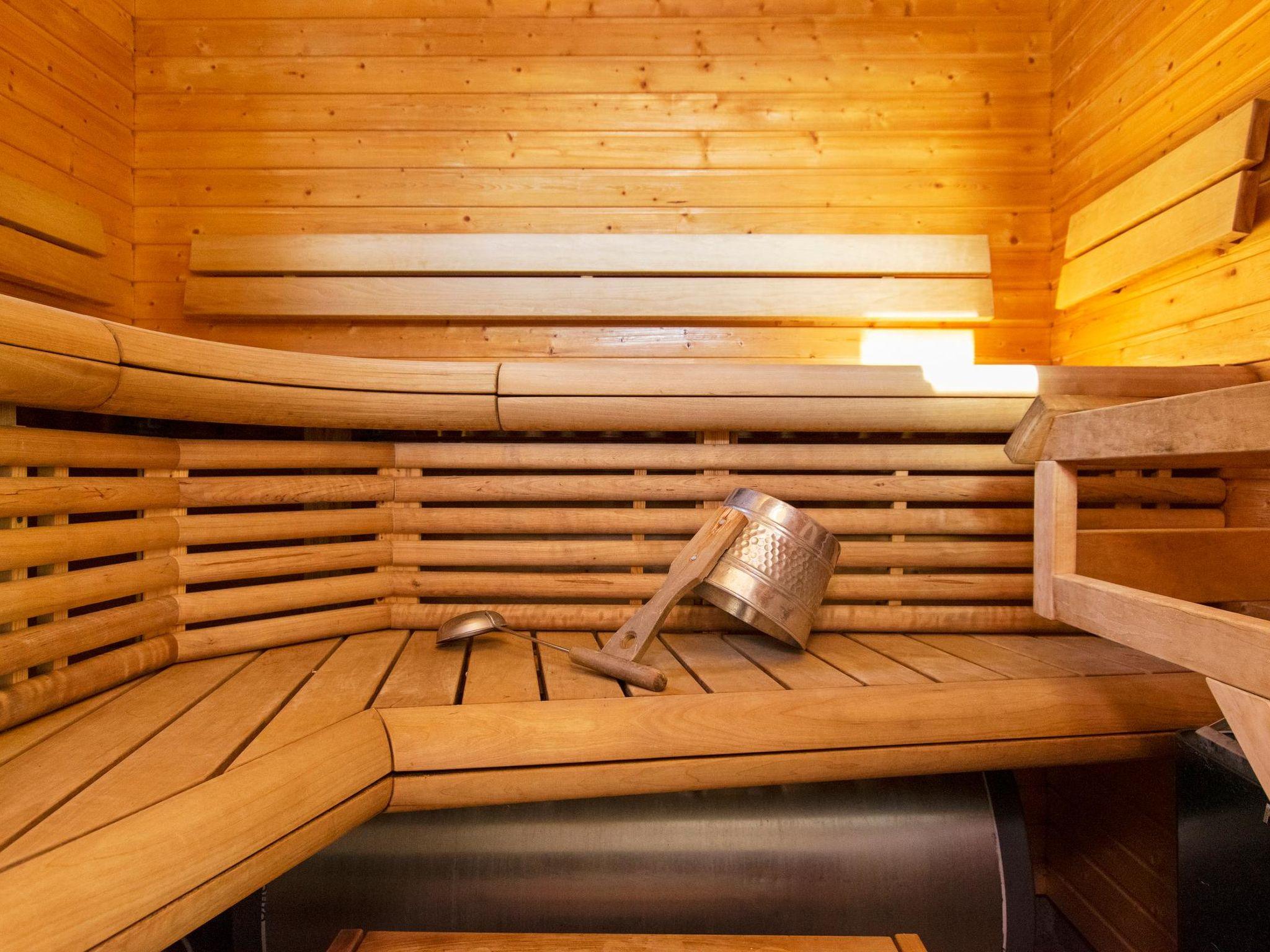 Foto 15 - Casa con 2 camere da letto a Hyrynsalmi con sauna