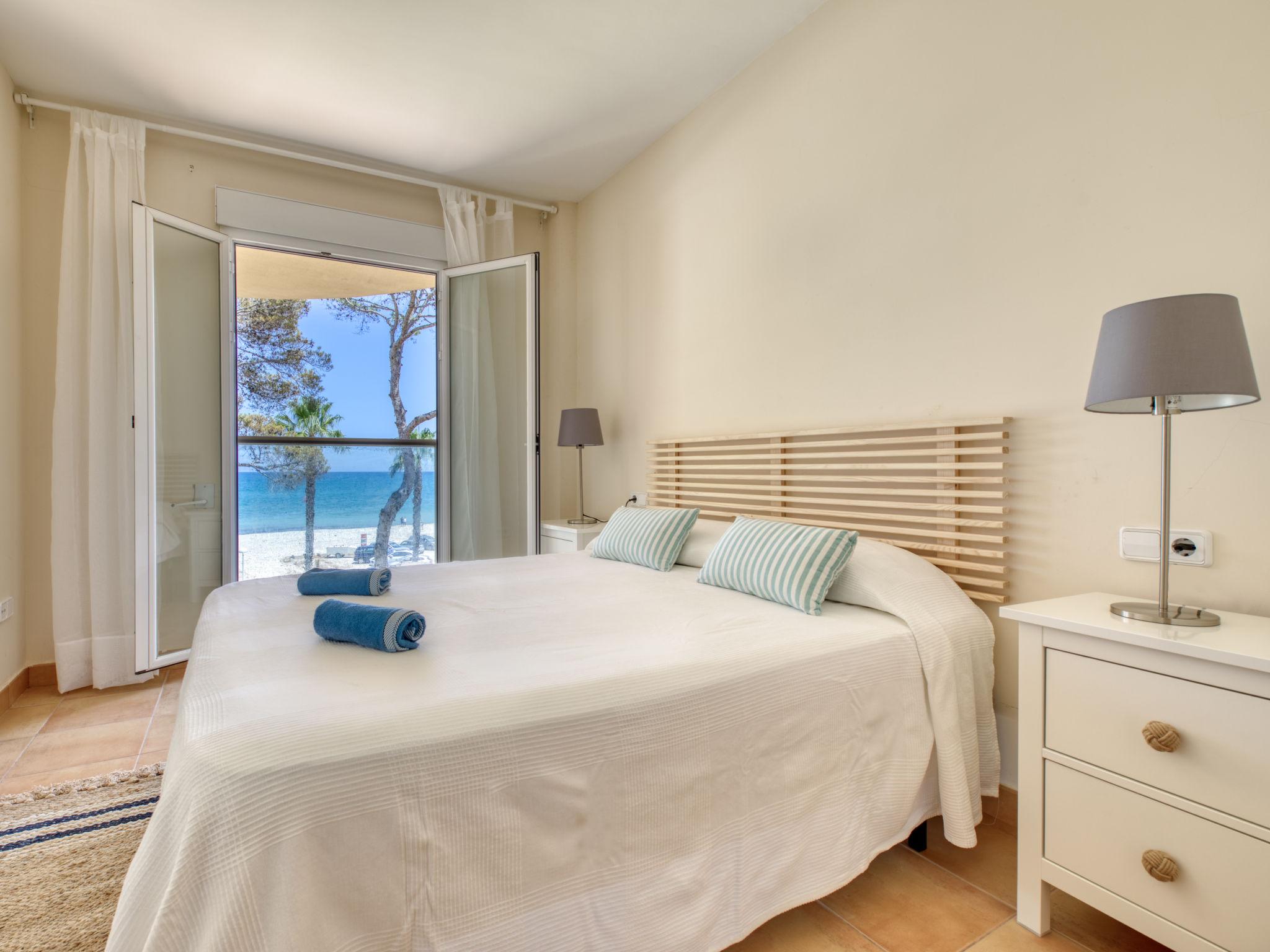 Foto 12 - Apartment mit 1 Schlafzimmer in els Poblets mit schwimmbad und blick aufs meer
