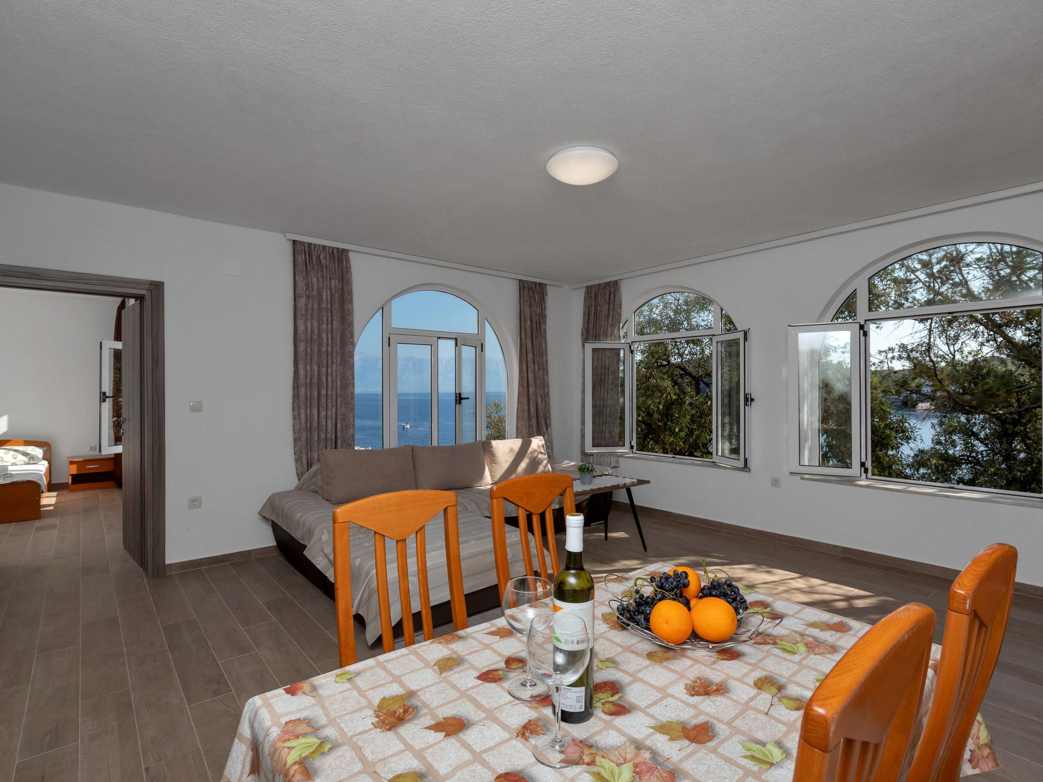 Foto 1 - Apartamento de 2 quartos em Jelsa com vistas do mar