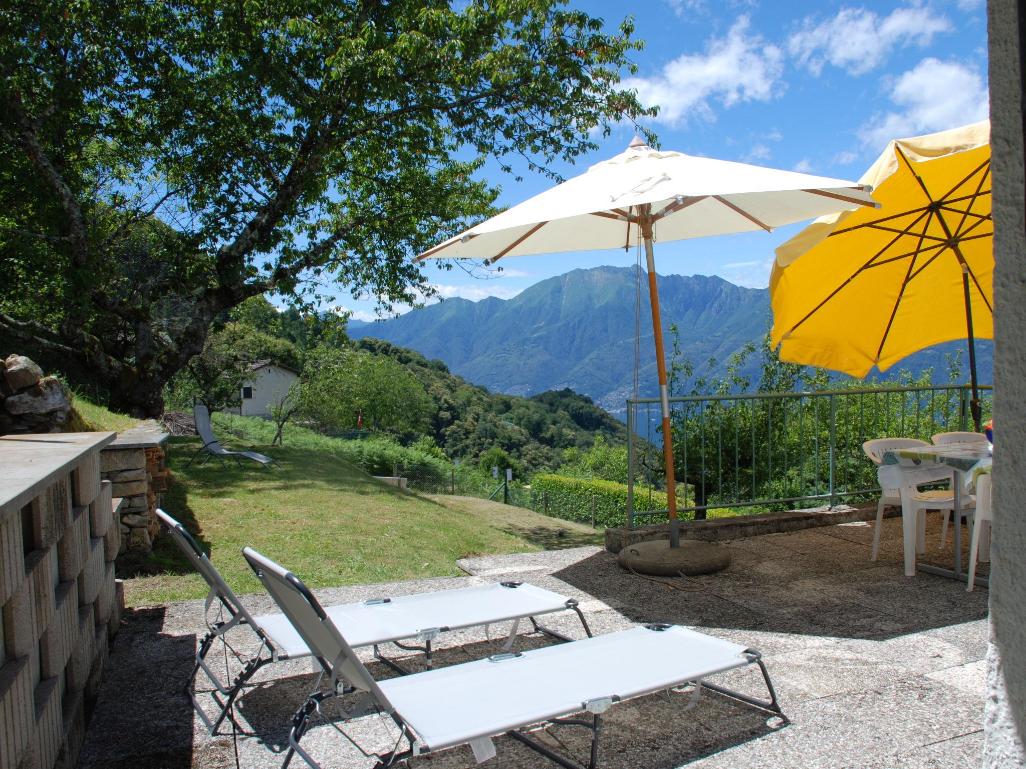 Photo 21 - Maison de 2 chambres à Gambarogno avec jardin et terrasse