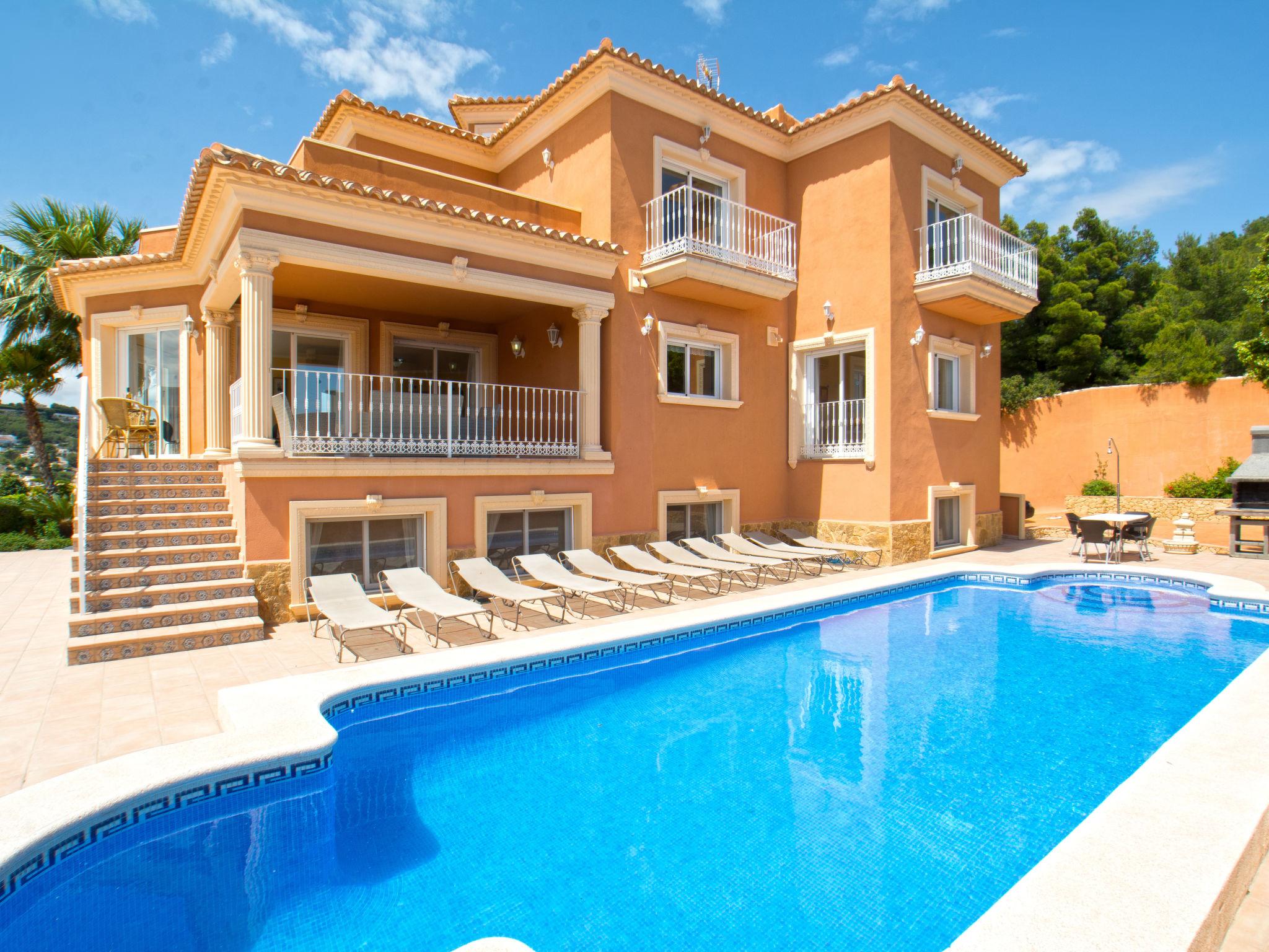 Foto 1 - Casa de 7 habitaciones en Calpe con piscina privada y vistas al mar
