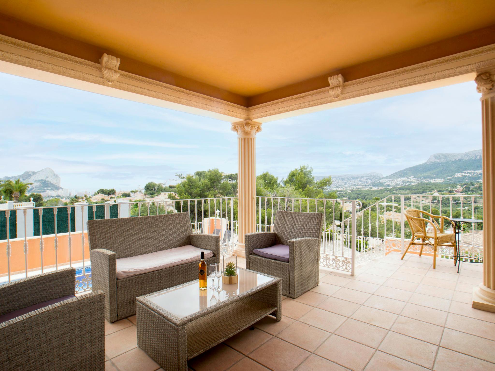 Photo 3 - Maison de 7 chambres à Calp avec piscine privée et vues à la mer