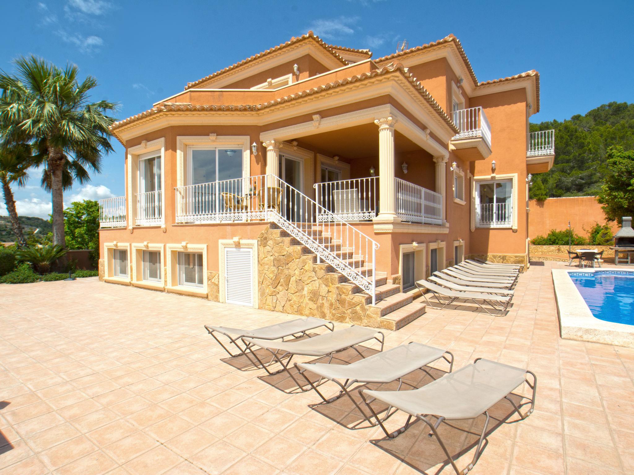 Foto 30 - Casa de 7 quartos em Calp com piscina privada e vistas do mar