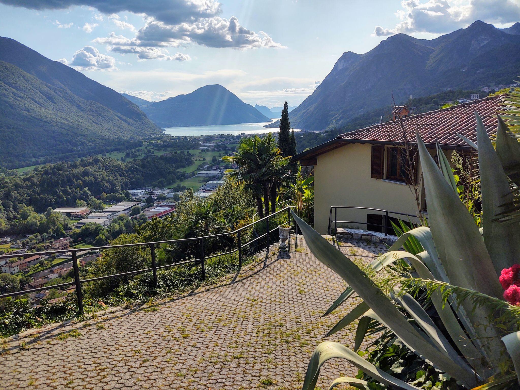 Photo 31 - Maison de 3 chambres à Carlazzo avec piscine privée et vues sur la montagne