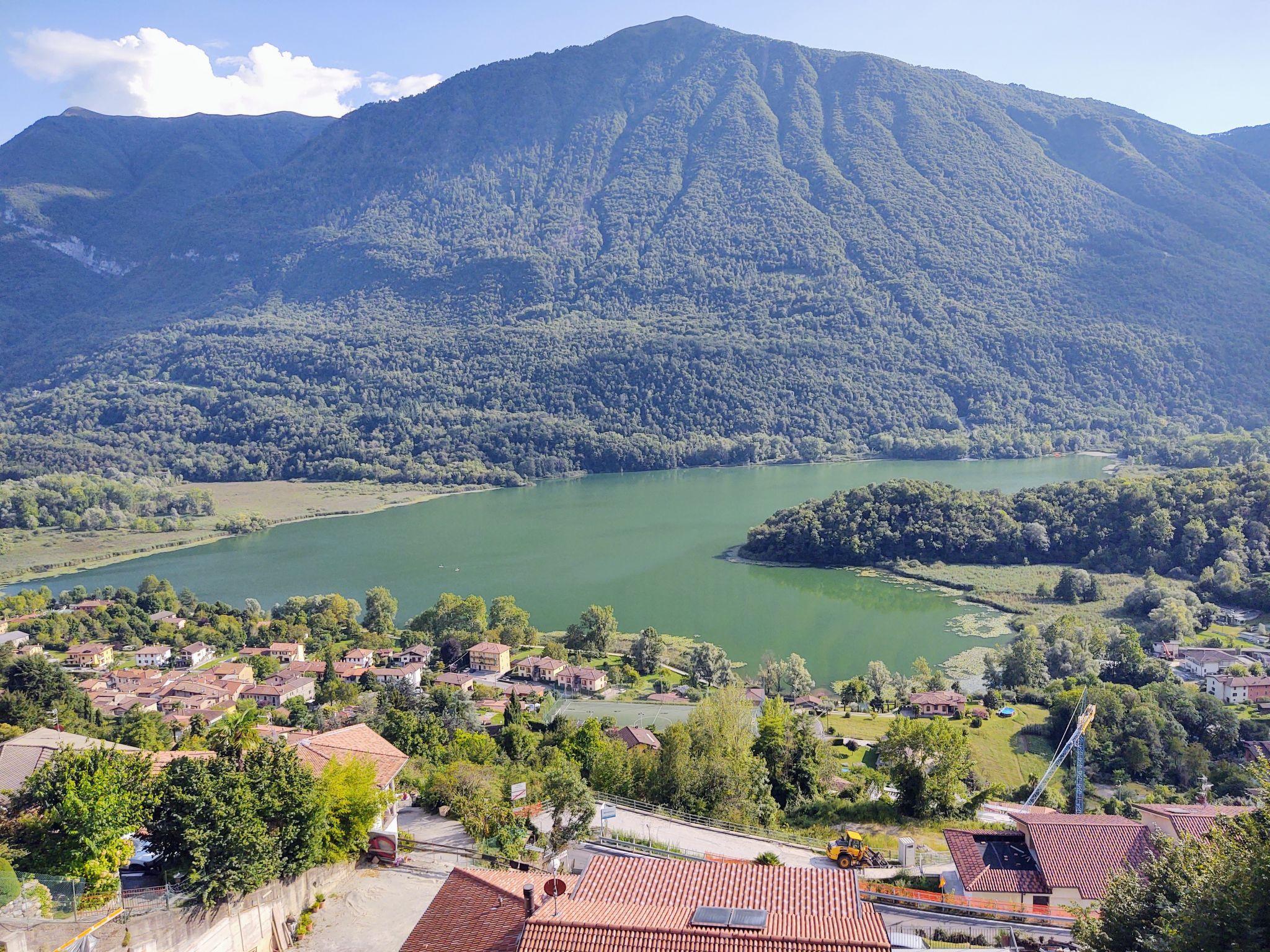 Photo 51 - Maison de 3 chambres à Carlazzo avec piscine privée et vues sur la montagne