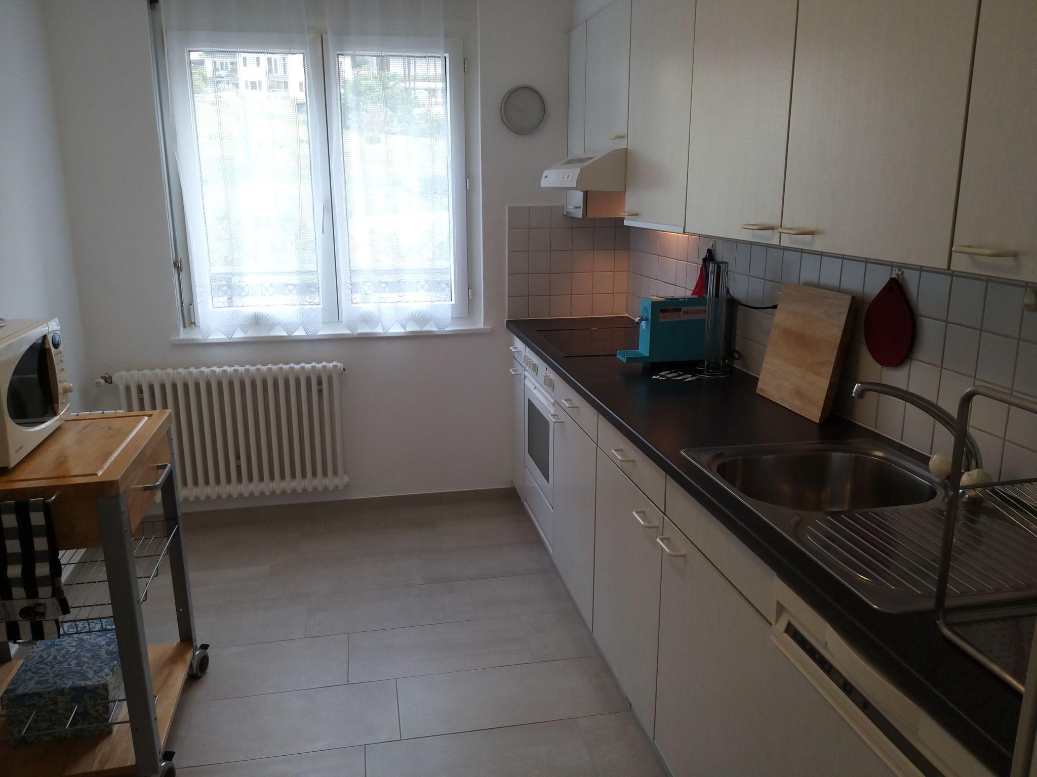 Photo 2 - 2 bedroom Apartment in Minusio with garden and mountain view