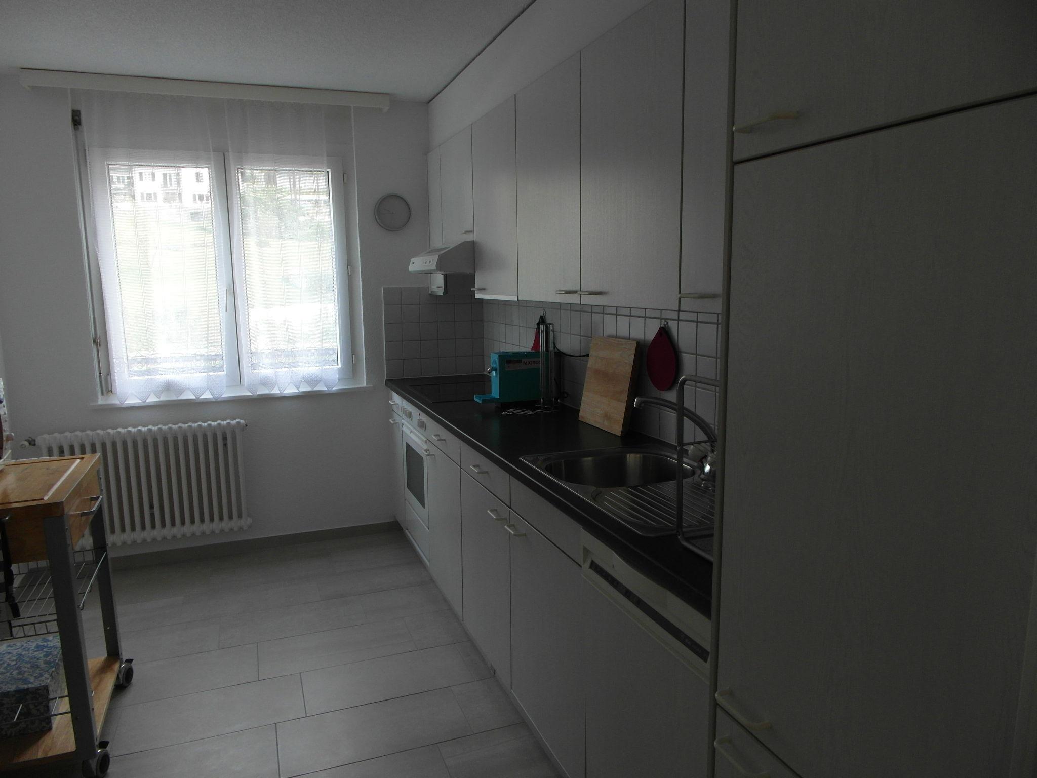 Photo 8 - 2 bedroom Apartment in Minusio with garden and mountain view