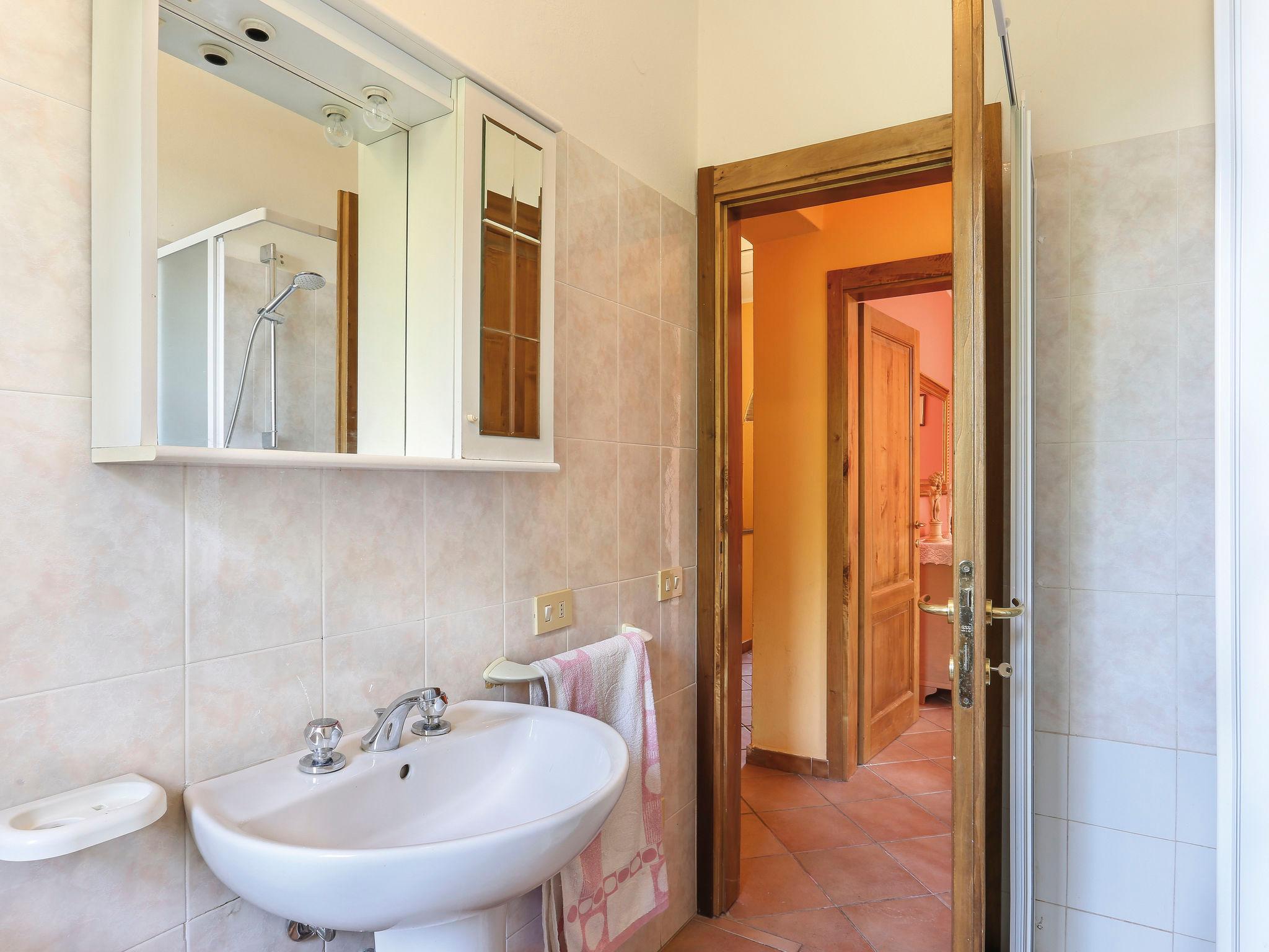 Foto 28 - Haus mit 4 Schlafzimmern in San Miniato mit privater pool und garten