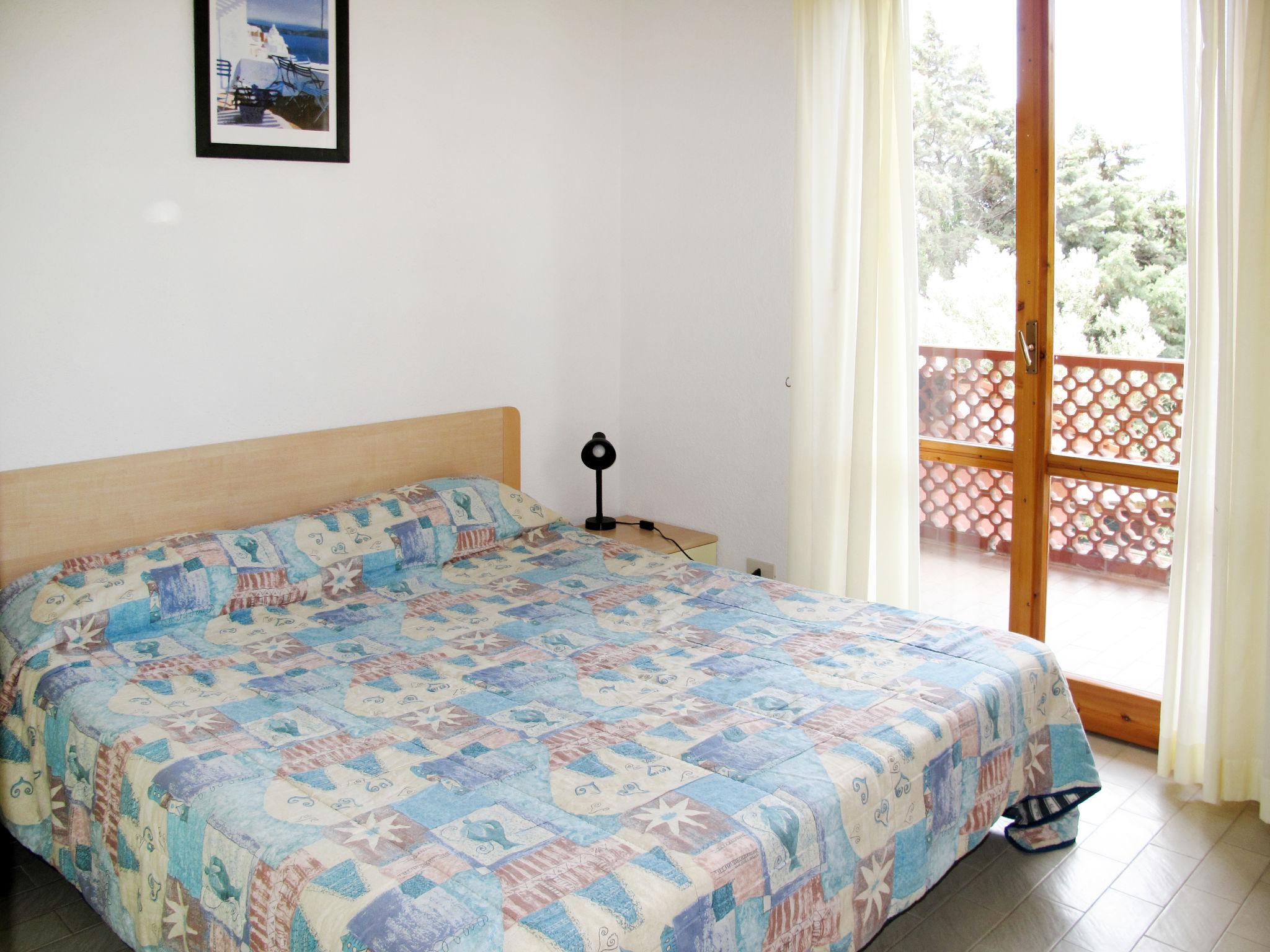 Photo 9 - 2 bedroom Apartment in Capoliveri with garden