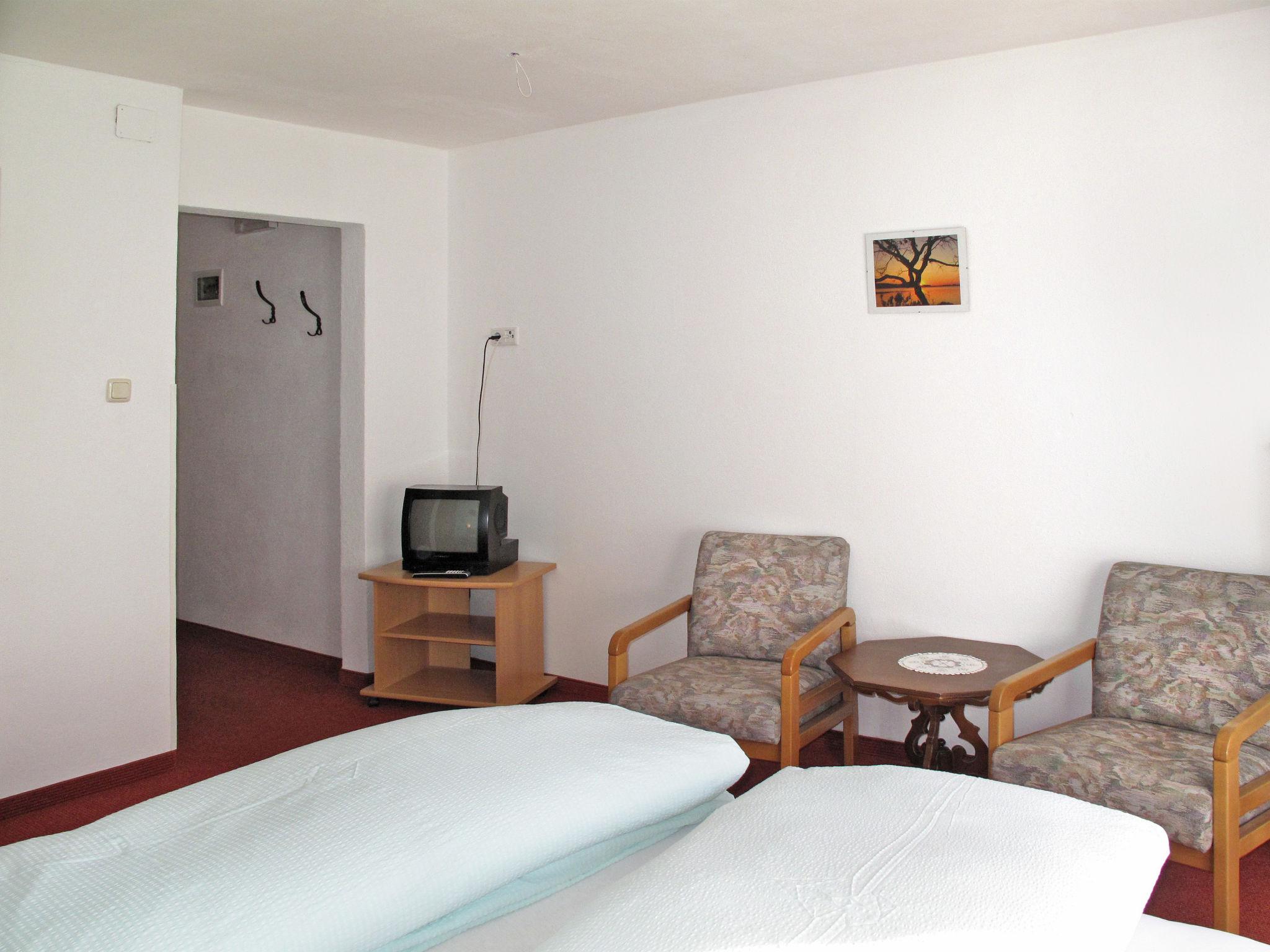 Foto 16 - Appartamento con 3 camere da letto a Graun im Vinschgau con giardino e vista sulle montagne