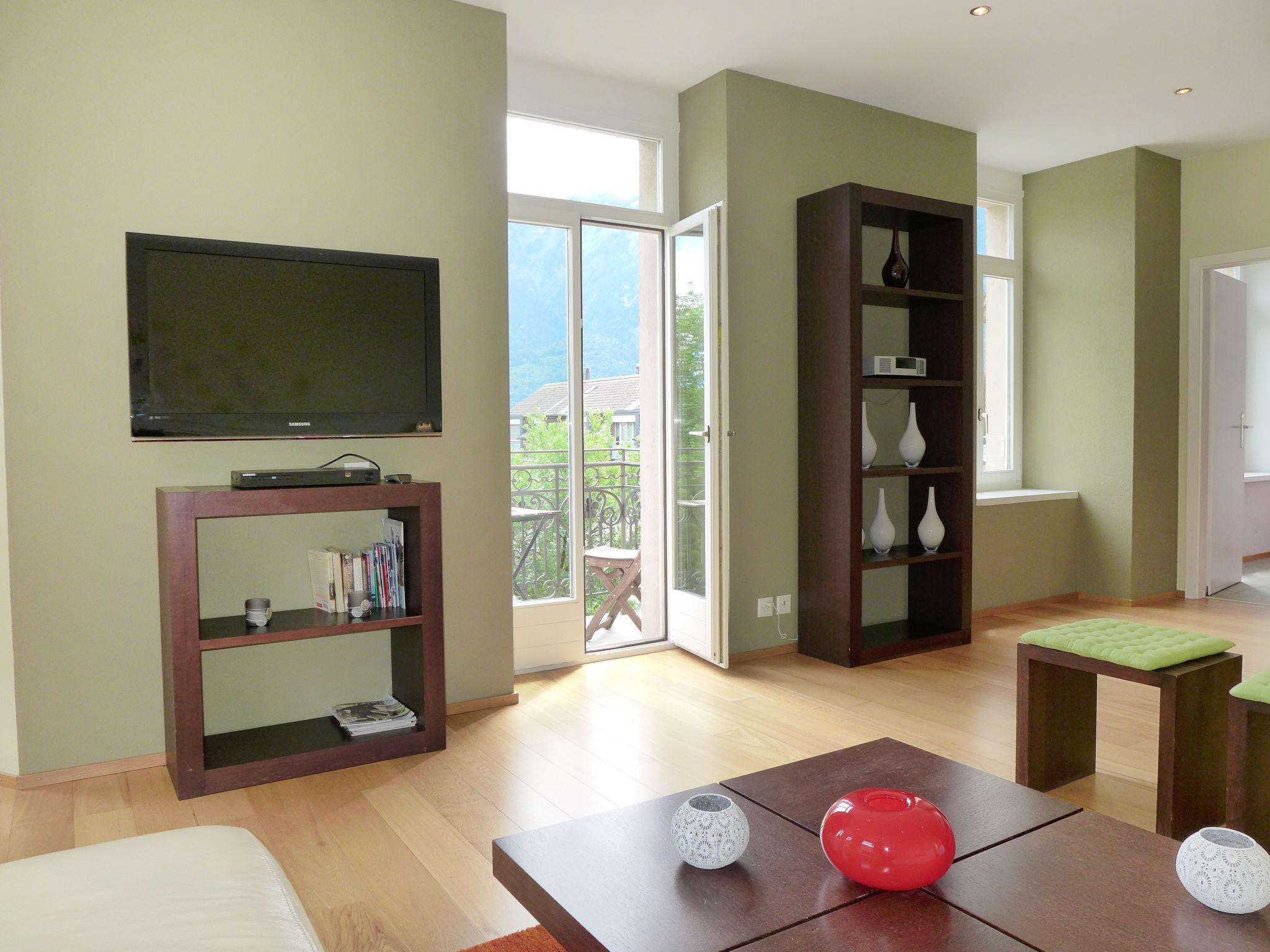 Foto 3 - Apartamento de 2 quartos em Interlaken com vista para a montanha