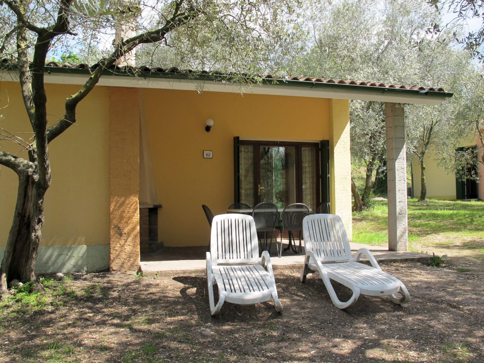 Photo 25 - Maison de 3 chambres à Garda avec piscine et vues sur la montagne