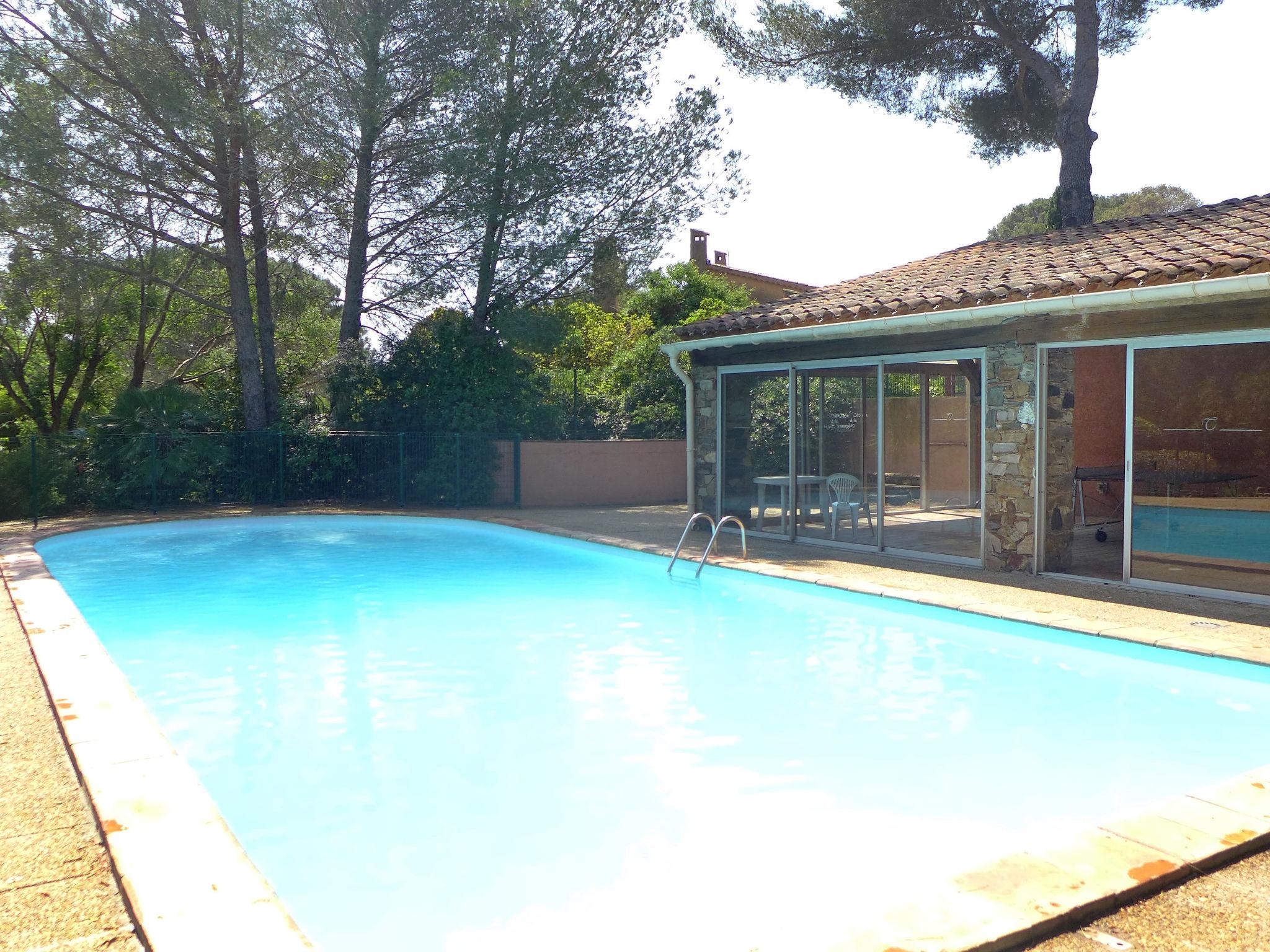 Photo 17 - 2 bedroom Apartment in La Croix-Valmer with swimming pool and garden