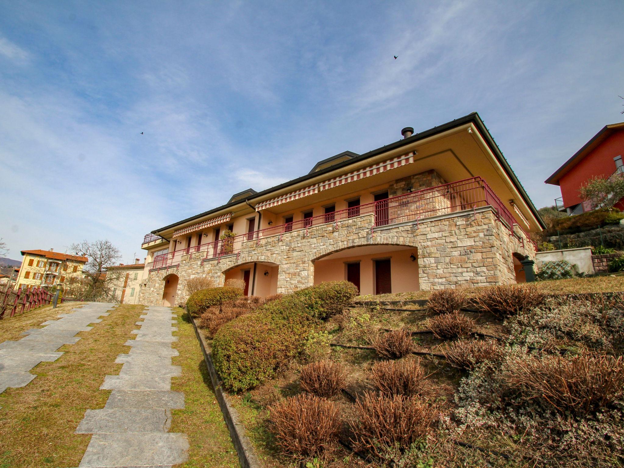 Foto 23 - Casa con 2 camere da letto a Luino con terrazza e vista sulle montagne