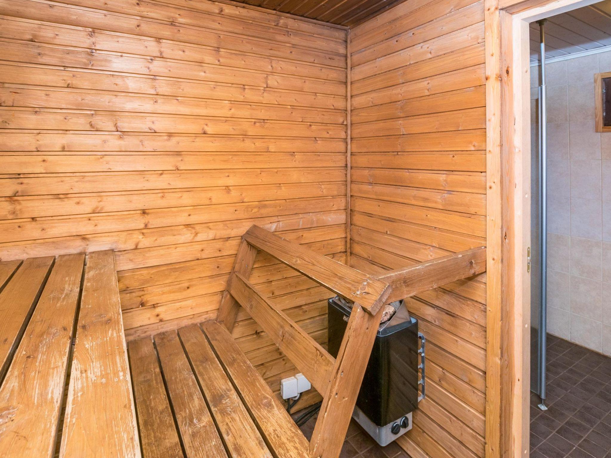 Foto 14 - Casa de 2 quartos em Petäjävesi com sauna